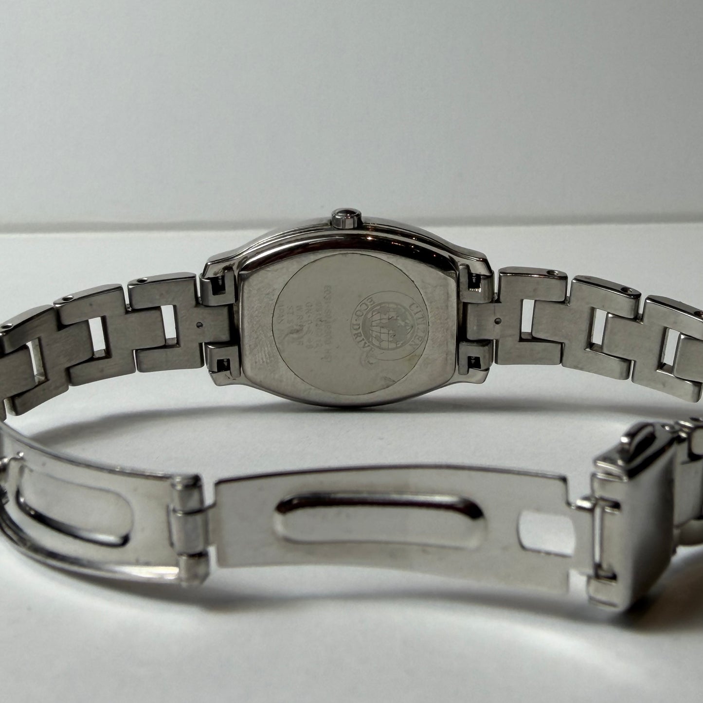 CITIZEN WICCA ECO-DRIVE SOLAR JAPAN PRE-LOVED WATCH