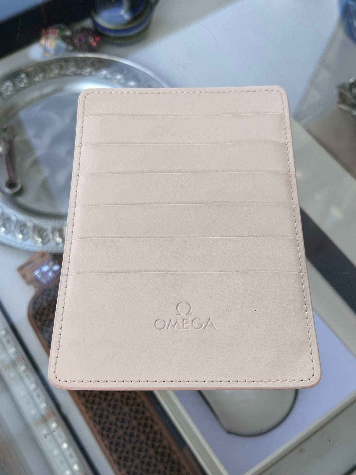 OMEGA WHITE LEATHER CARD HOLDER WITH 8 CARD SLOTS PRE-LOVED