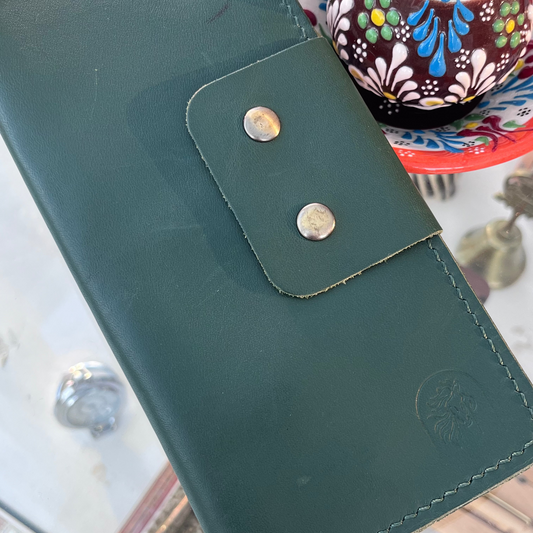 HANDMADE GREEN LEATHER LONG WALLET WITH SNAP CLOSURE AND CARD SLOTS