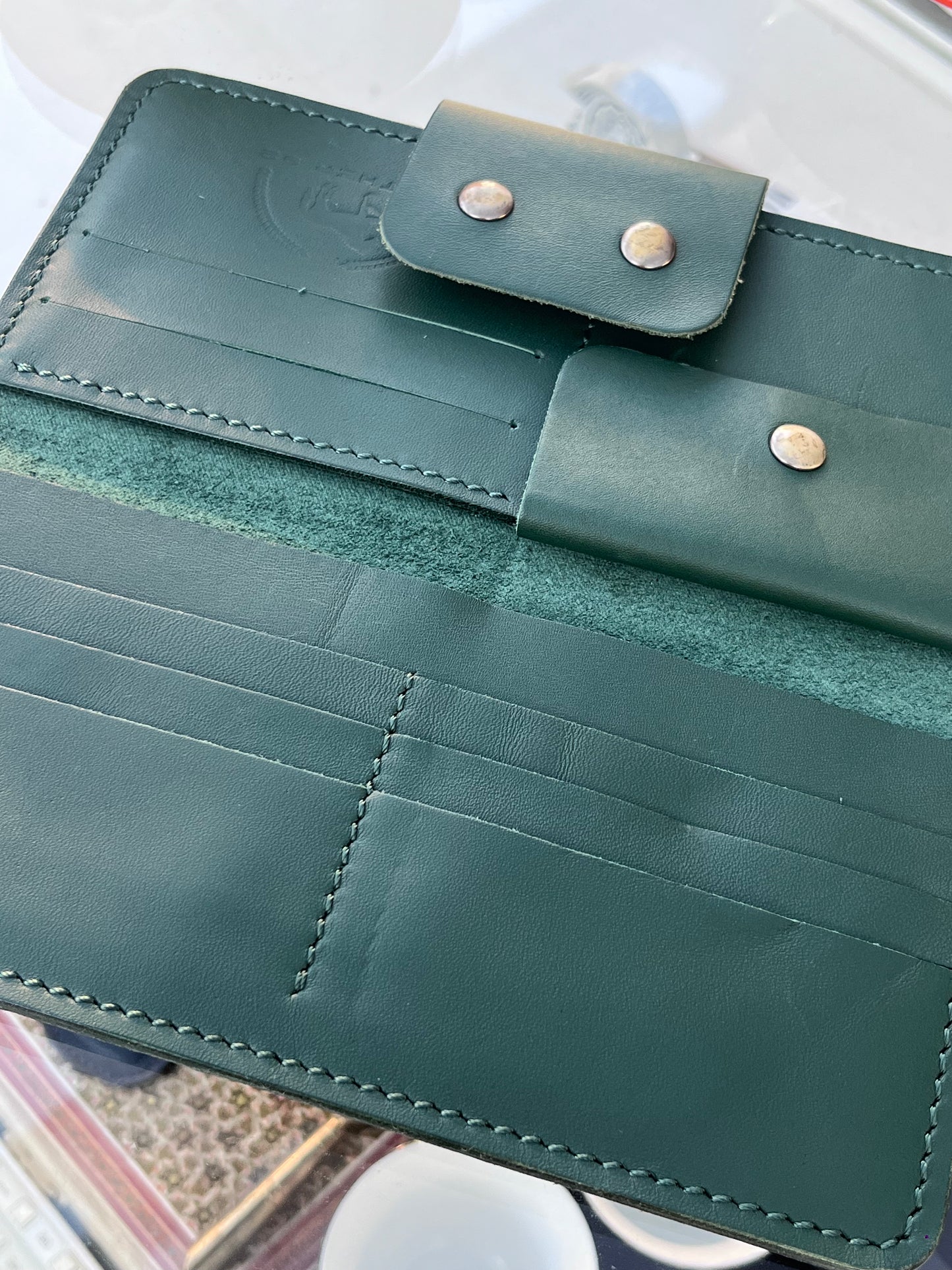 HANDMADE GREEN LEATHER LONG WALLET WITH SNAP CLOSURE AND CARD SLOTS