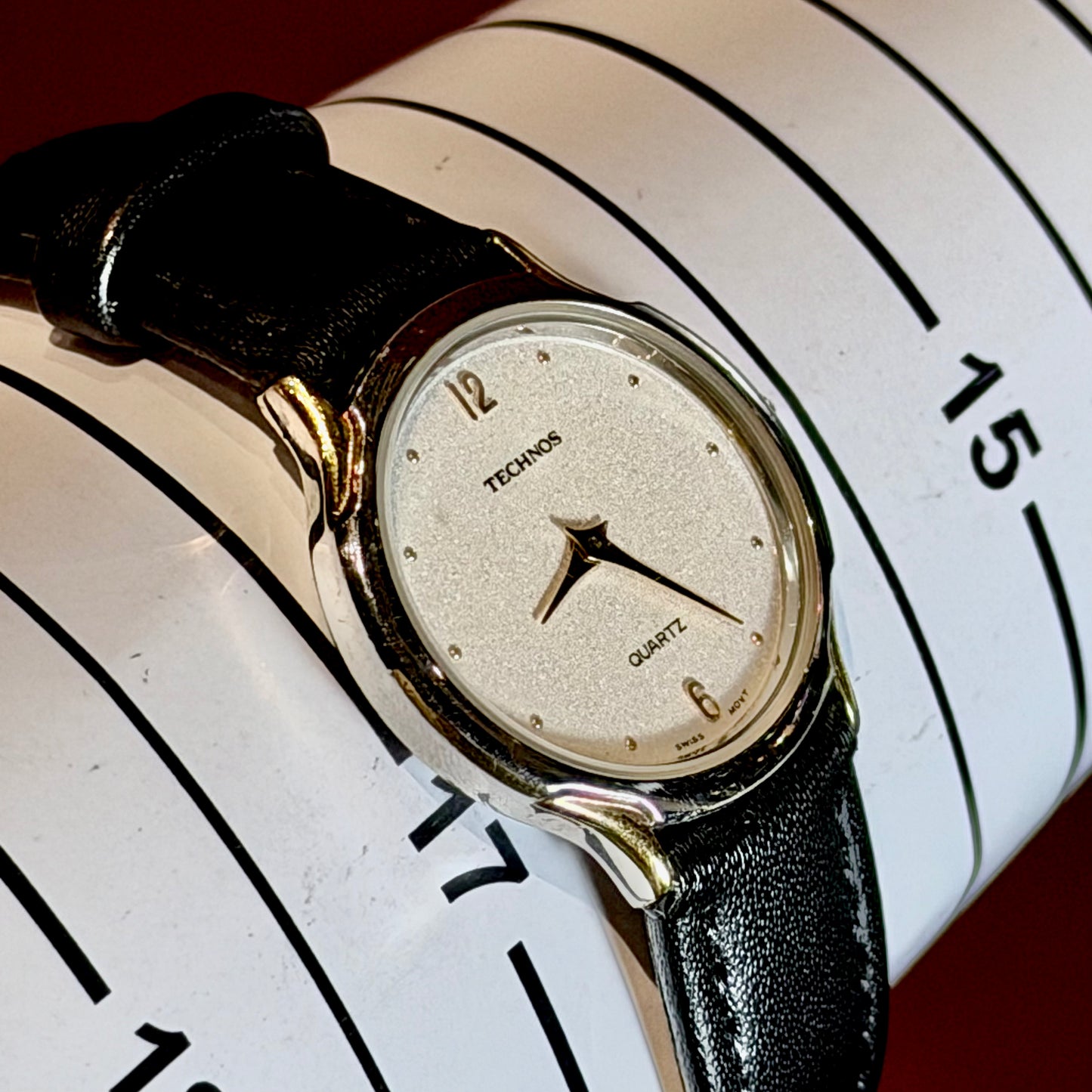 TECHNOS QUARTZ SWITZERLAND PRE-LOVED WATCH