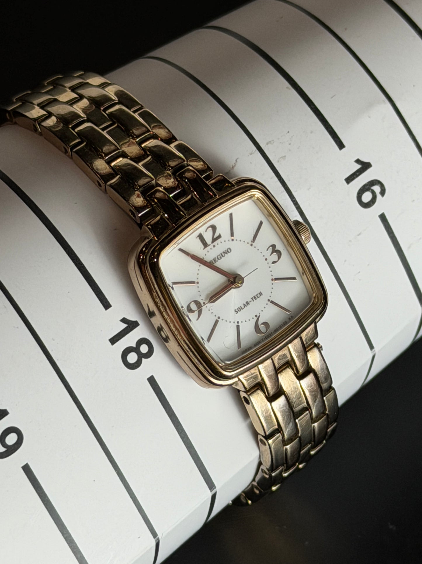 REGUNO SOLAR-TECH SOLAR QUARTZ JAPAN PRE-LOVED WATCH