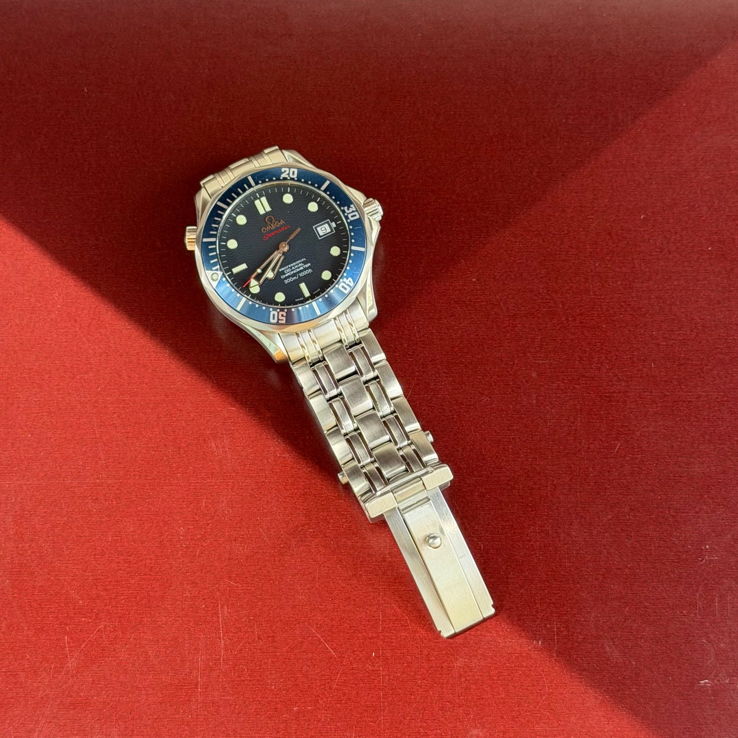 OMEGA SEAMASTER PROFESSIONAL DIVER 300M CO-AXIAL AUTOMATIC SWITZERLAND PRE-LOVED WATCH