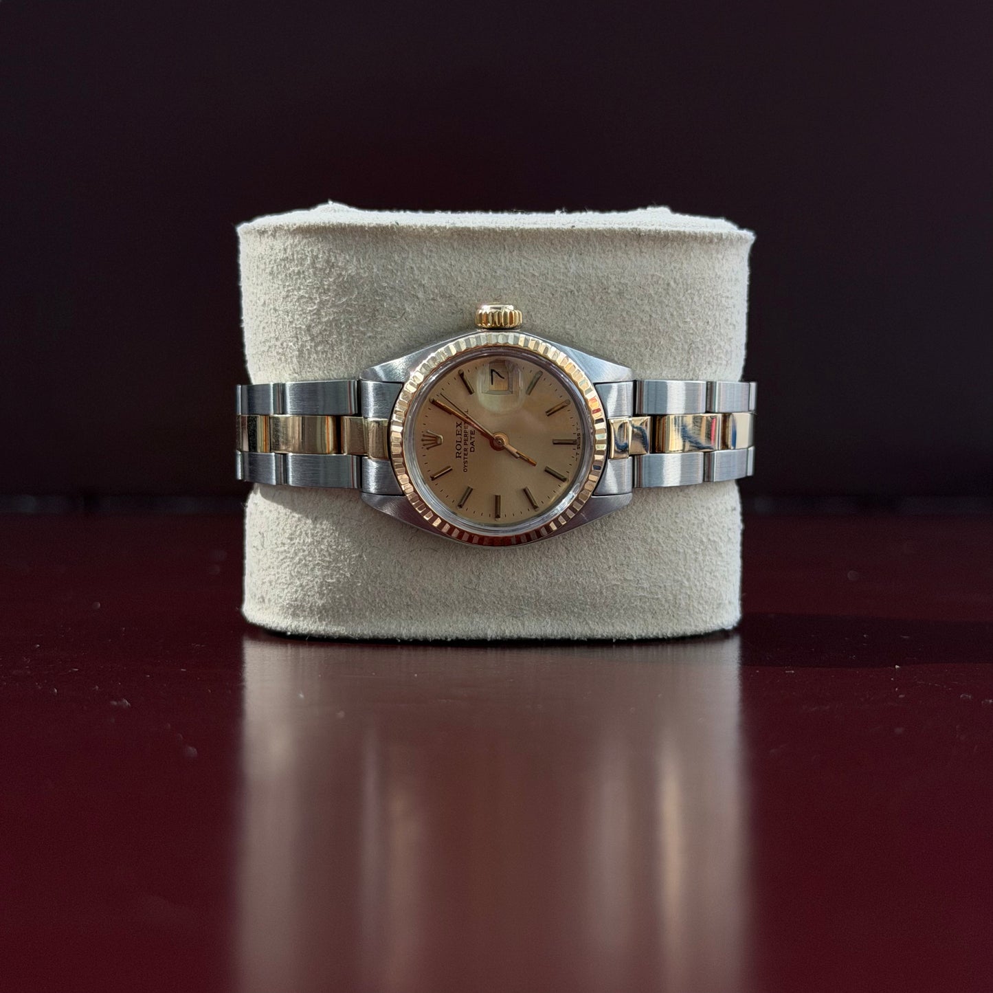 ROLEX OYSTER PERPETUAL TWO-TONE AUTOMATIC SWITZERLAND PRE-LOVED WATCH