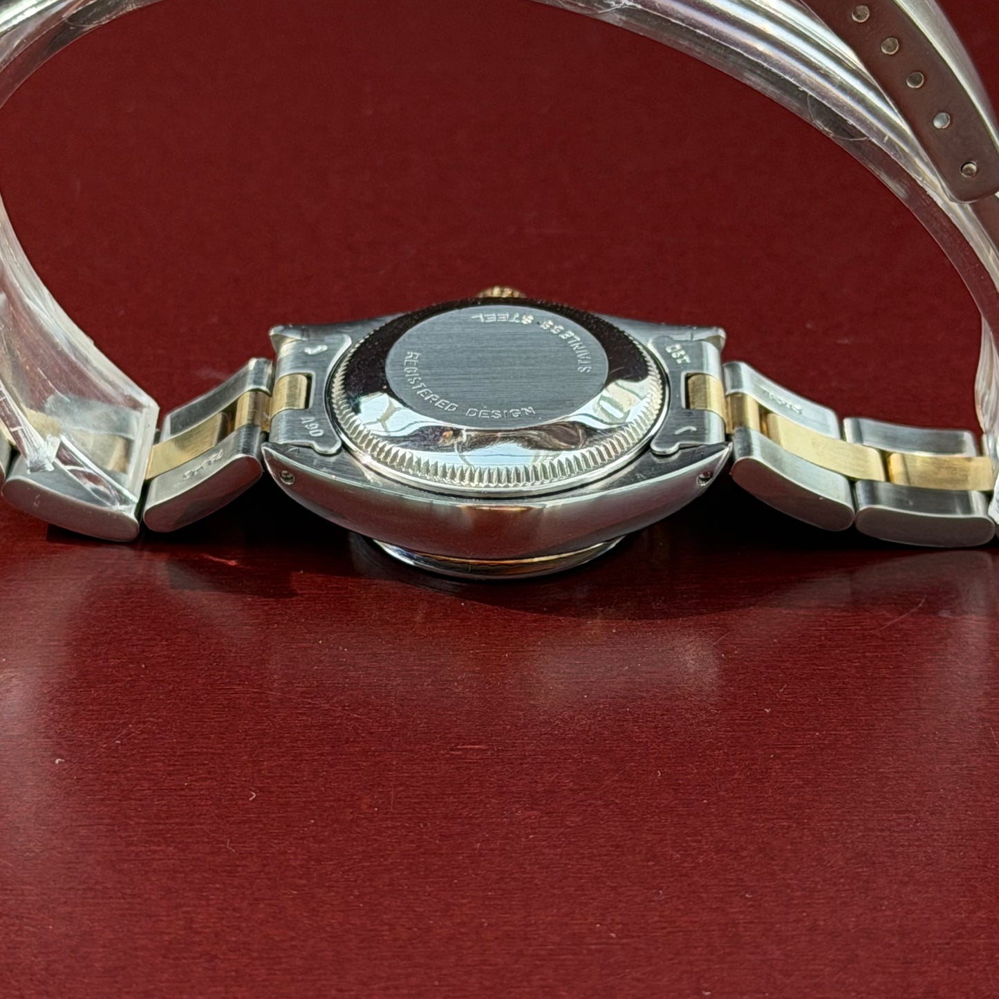 ROLEX OYSTER PERPETUAL TWO-TONE AUTOMATIC SWITZERLAND PRE-LOVED WATCH