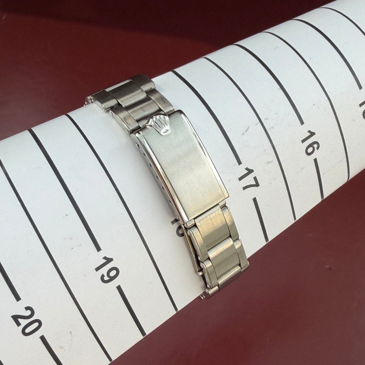 ROLEX OYSTER PERPETUAL AUTOMATIC SWITZERLAND PRE-LOVED WATCH