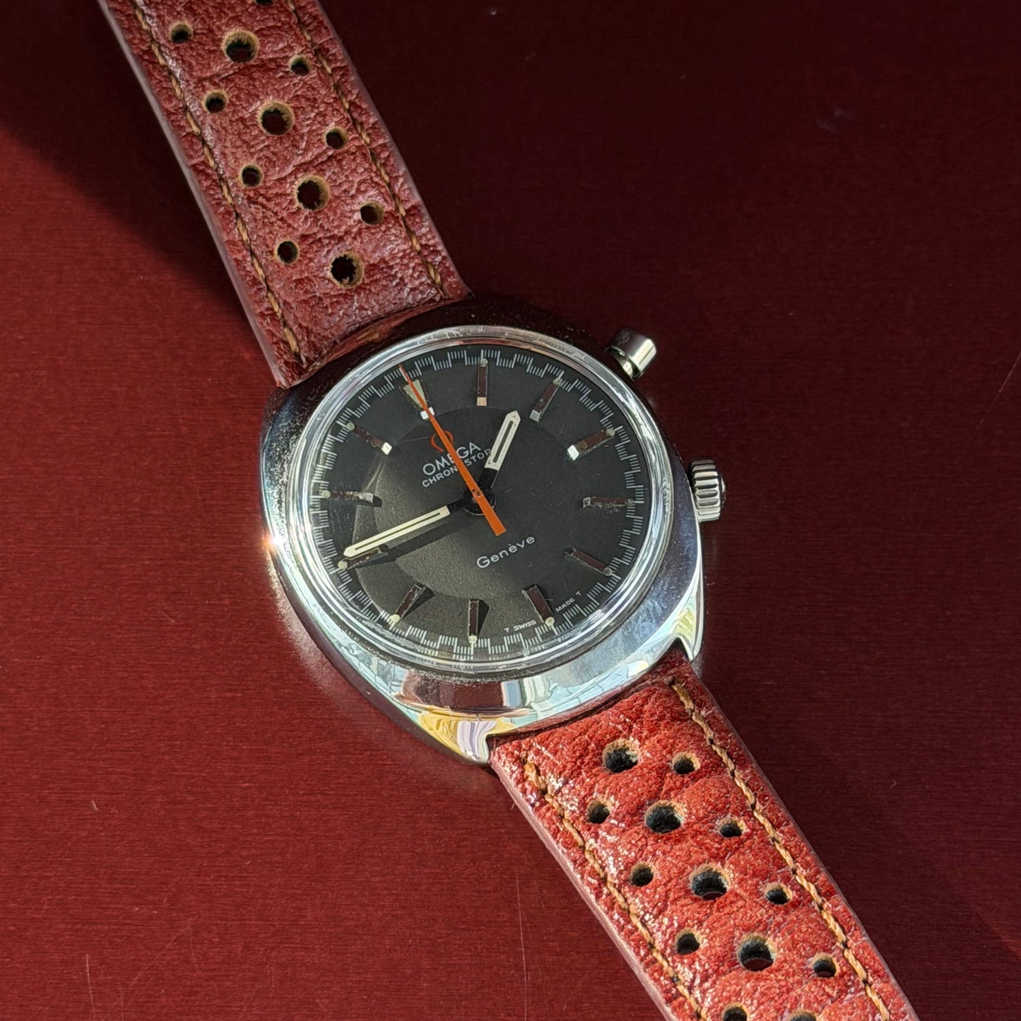 OMEGA CHRONOSTOP GENÈVE MANUAL WINDING SWITZERLAND PRE-LOVED WATCH
