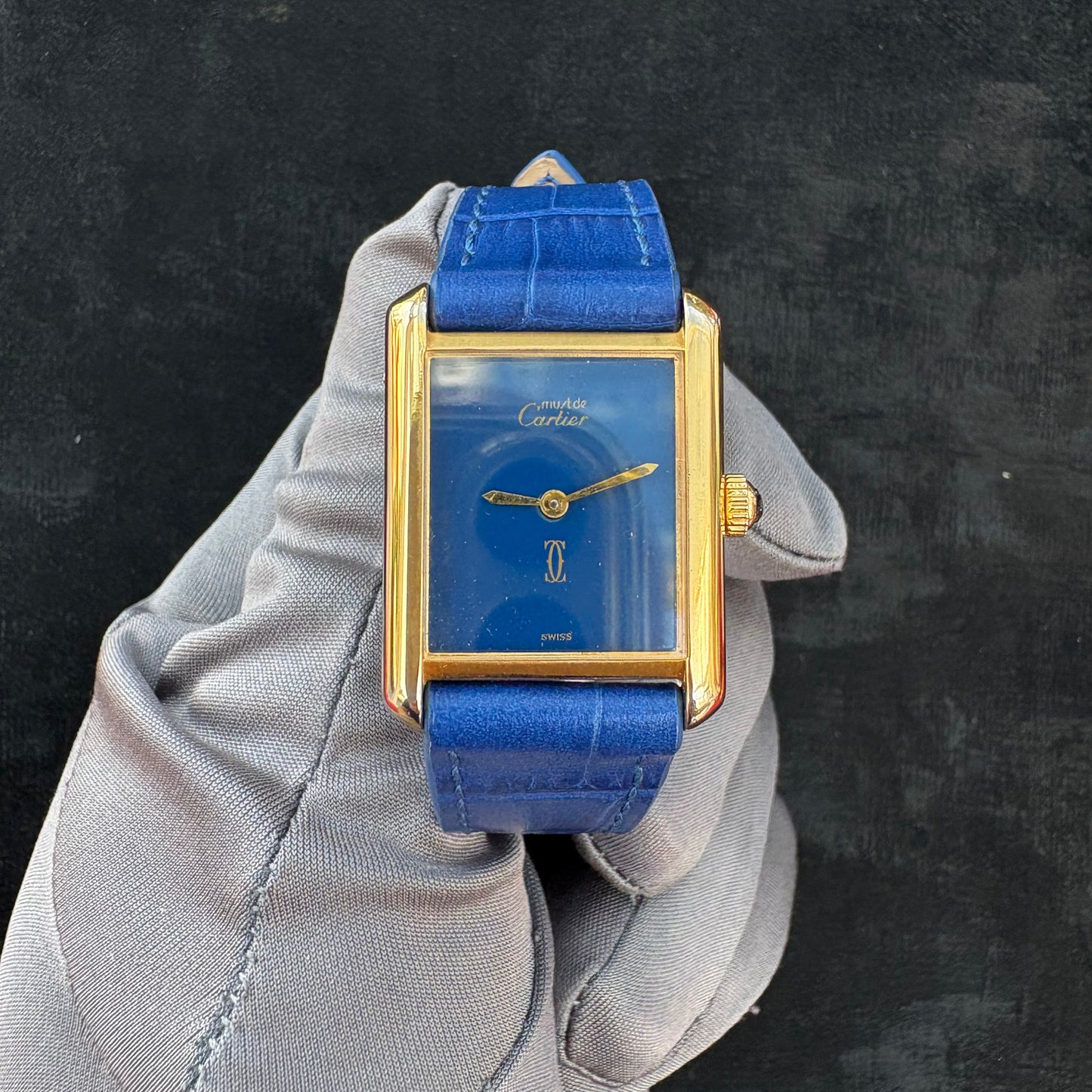 CARTIER TANK M- UNISEX LAPIS DIAL VINTAGE 1980s MANUAL WINDING SWISS PREOWNED WATCH