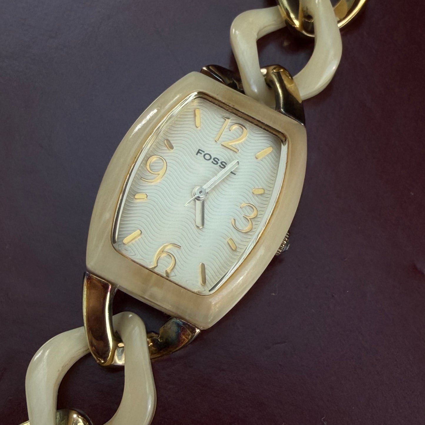 FOSSIL ES-2036 QUARTZ USA PRE-LOVED WATCH
