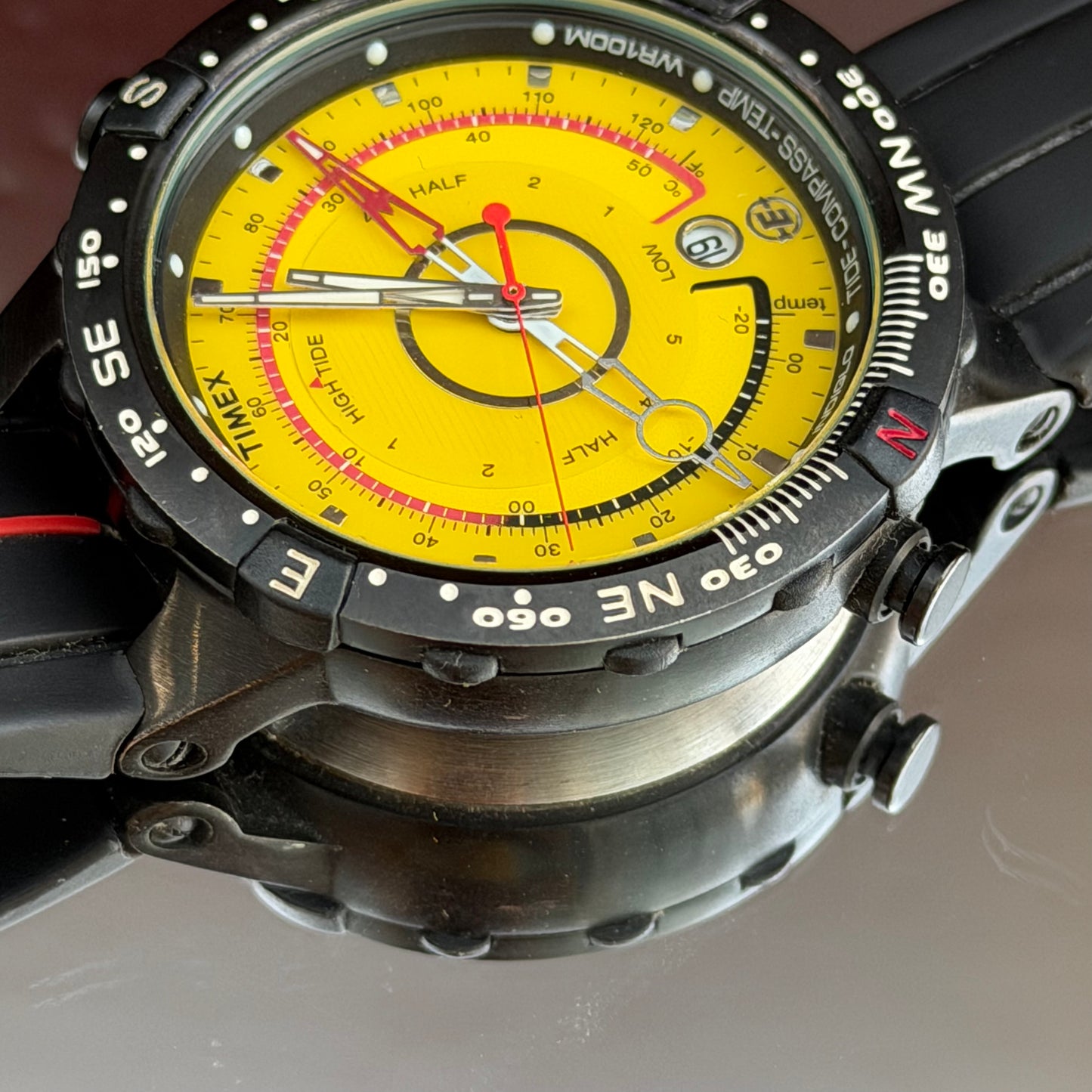TIMEX EXPEDITION E-INSTRUMENTS T49707 QUARTZ USA PRE-LOVED WATCH