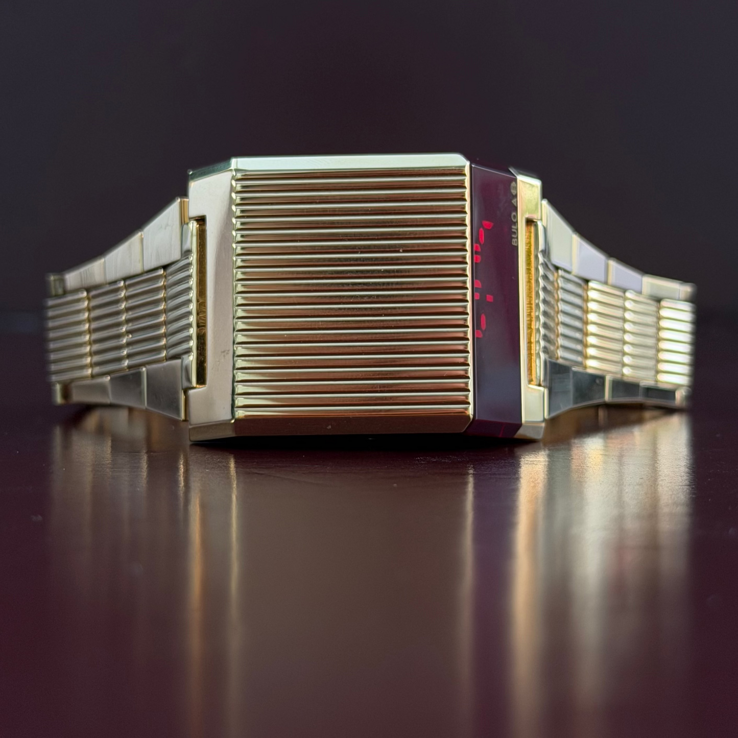 BULOVA COMPUTRON DIGITAL QUARTZ USA PRE-LOVED WATCH
