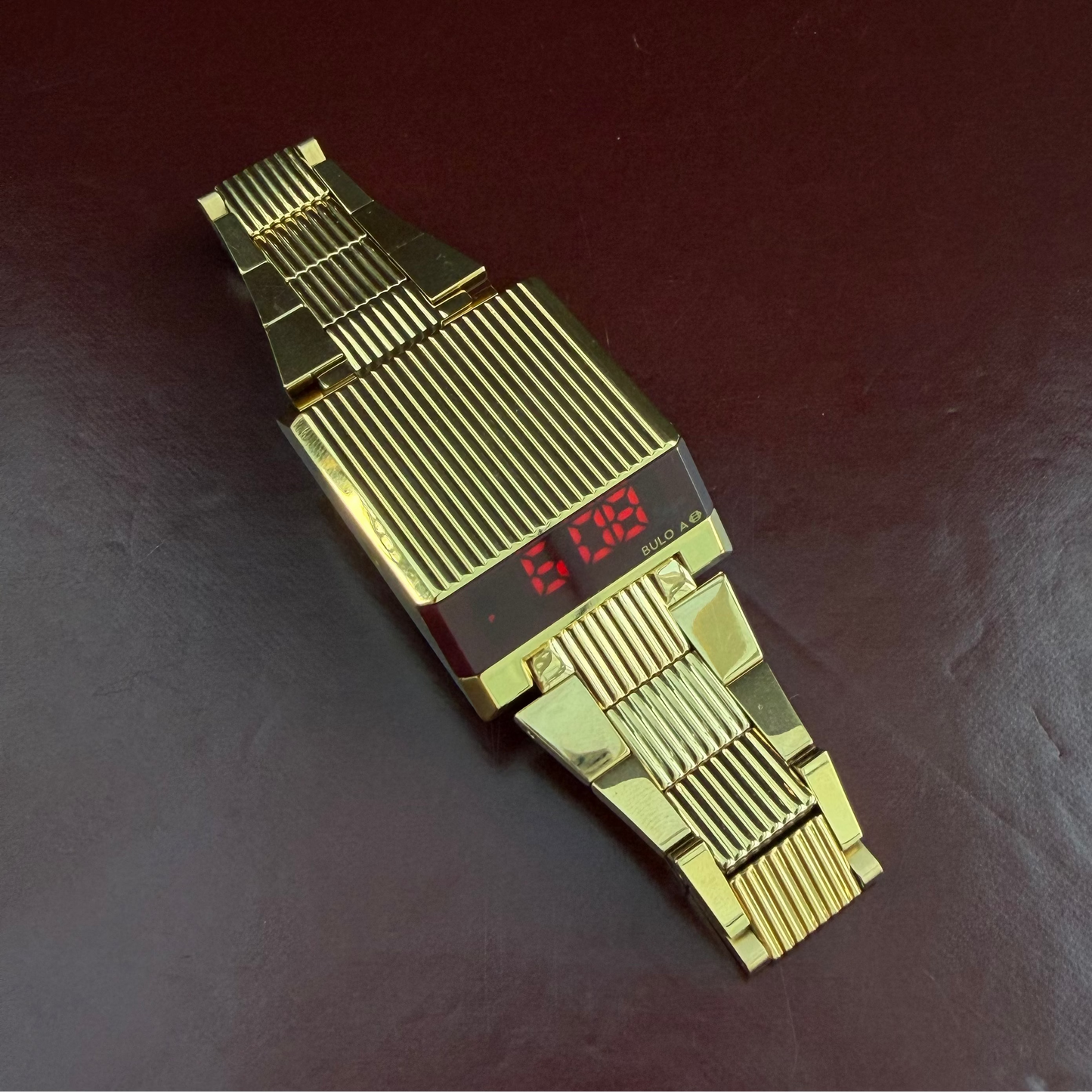 BULOVA COMPUTRON DIGITAL QUARTZ USA PRE-LOVED WATCH