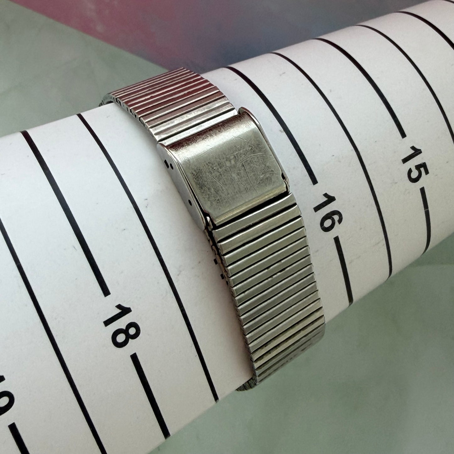 WOSTOK 17 JEWELS MANUAL WINDING USSR PRE-LOVED WATCH