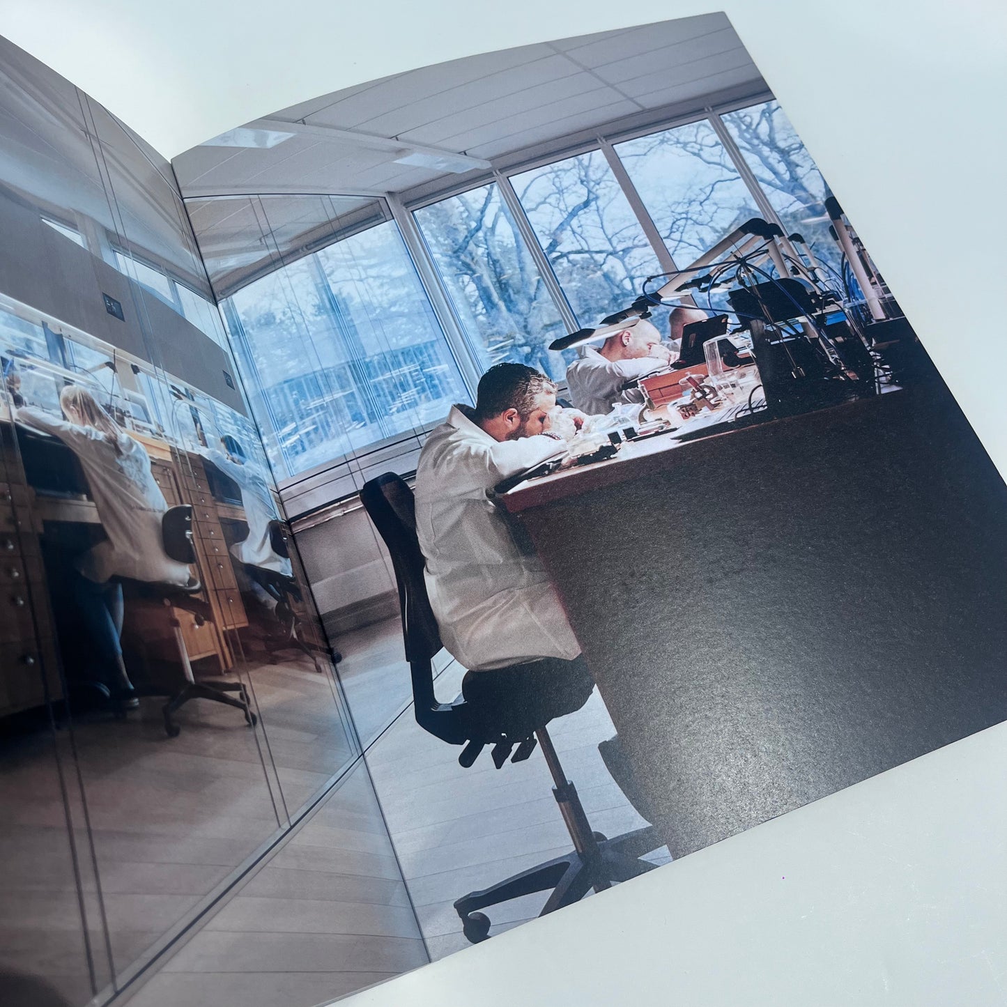LOUIS VUITTON "LA FABRIQUE DU TEMPS" OFFICIAL LUXURY WATCH COLLECTION HARDCOVER BOOK