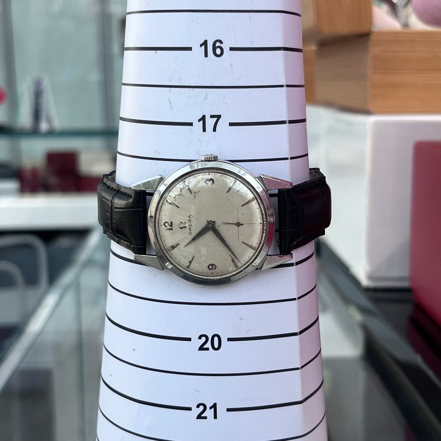OMEGA VINTAGE SMALL SECONDS MANUAL WIND SWISS PRE-LOVED WATCH