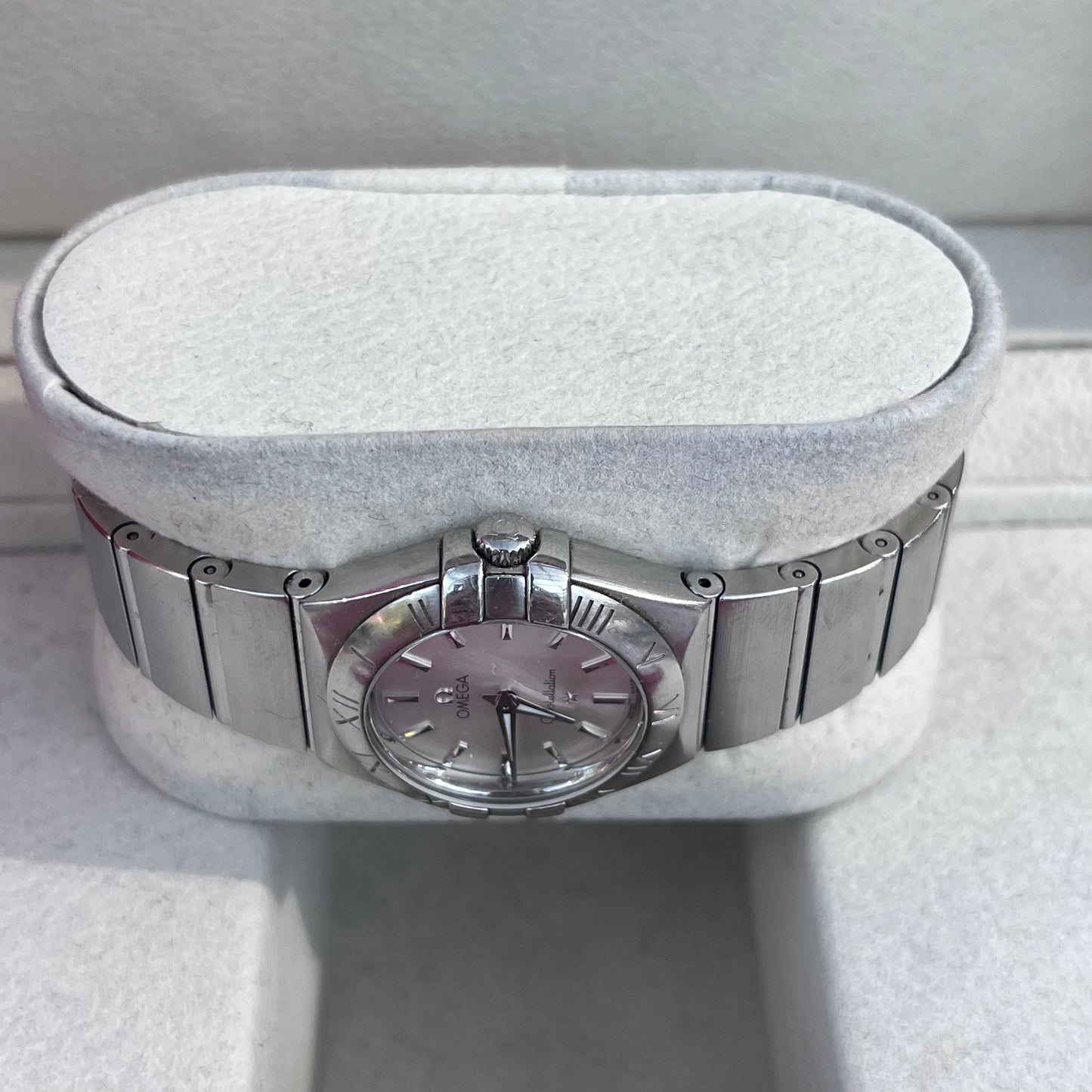 OMEGA CONSTELLATION QUARTZ SWISS PRE-LOVED WATCH WITH DOCUMENTS