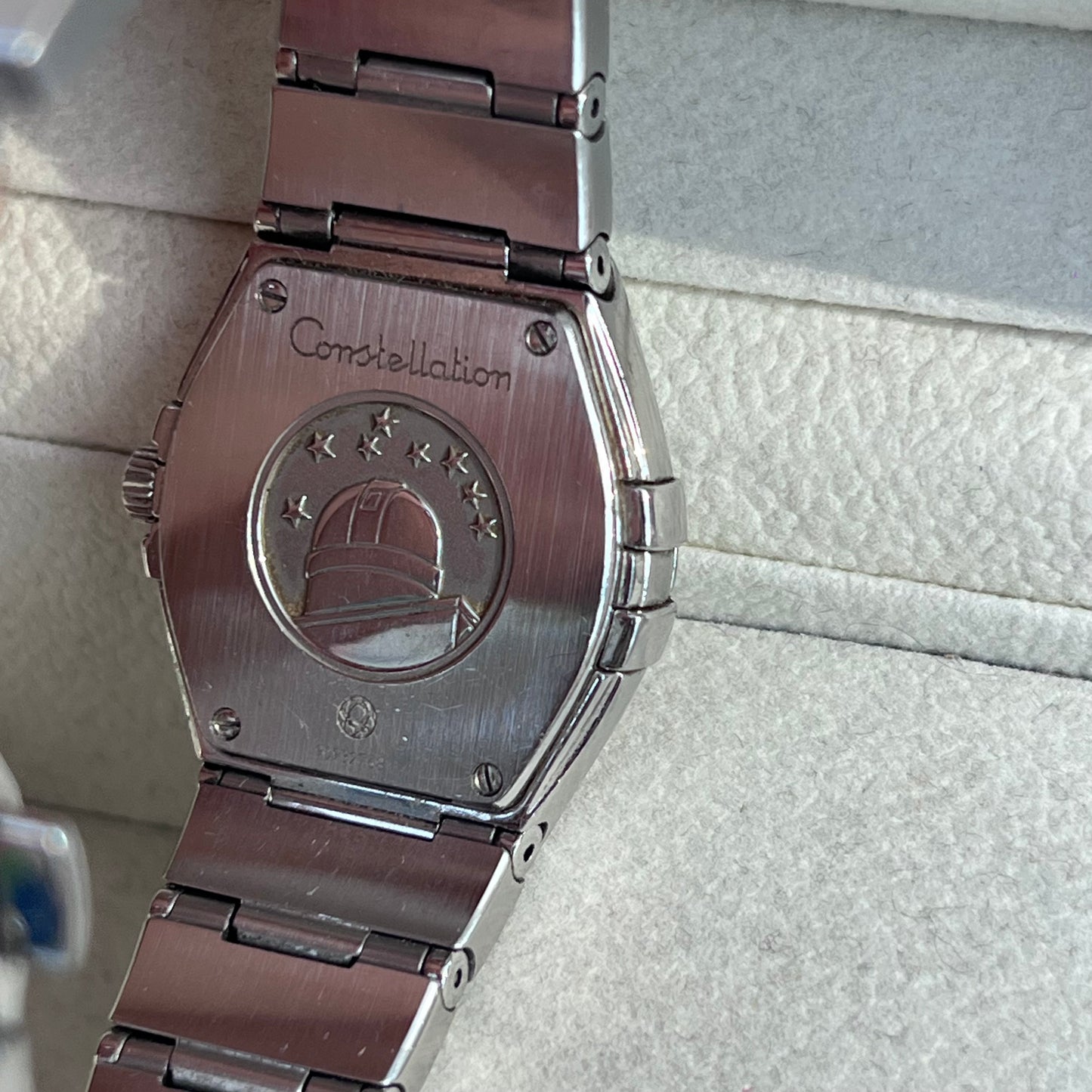 OMEGA CONSTELLATION QUARTZ SWISS PRE-LOVED WATCH WITH DOCUMENTS