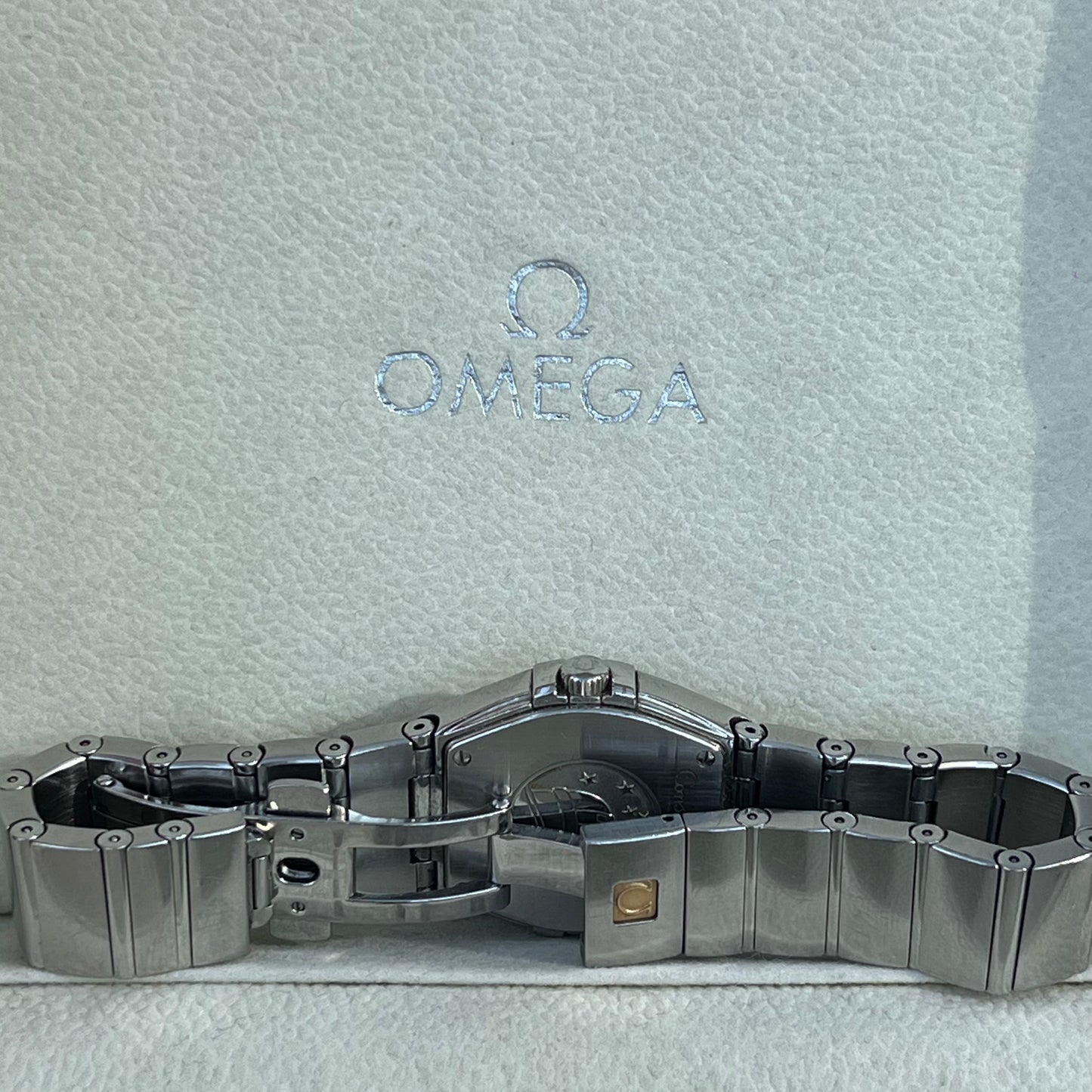 OMEGA CONSTELLATION QUARTZ SWISS PRE-LOVED WATCH WITH DOCUMENTS