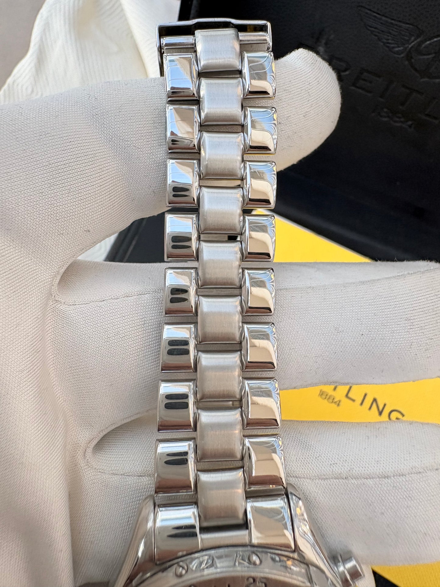 BREITLING COLT AUTOMATIC CHRONOGRAPH PRELOVED SWISS WATCH