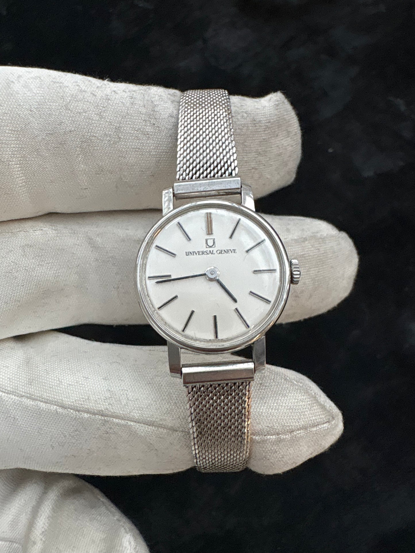 UNIVERSAL GENEVE LADIES MANUAL WINDING SWISS PRE-OWNED WATCH
