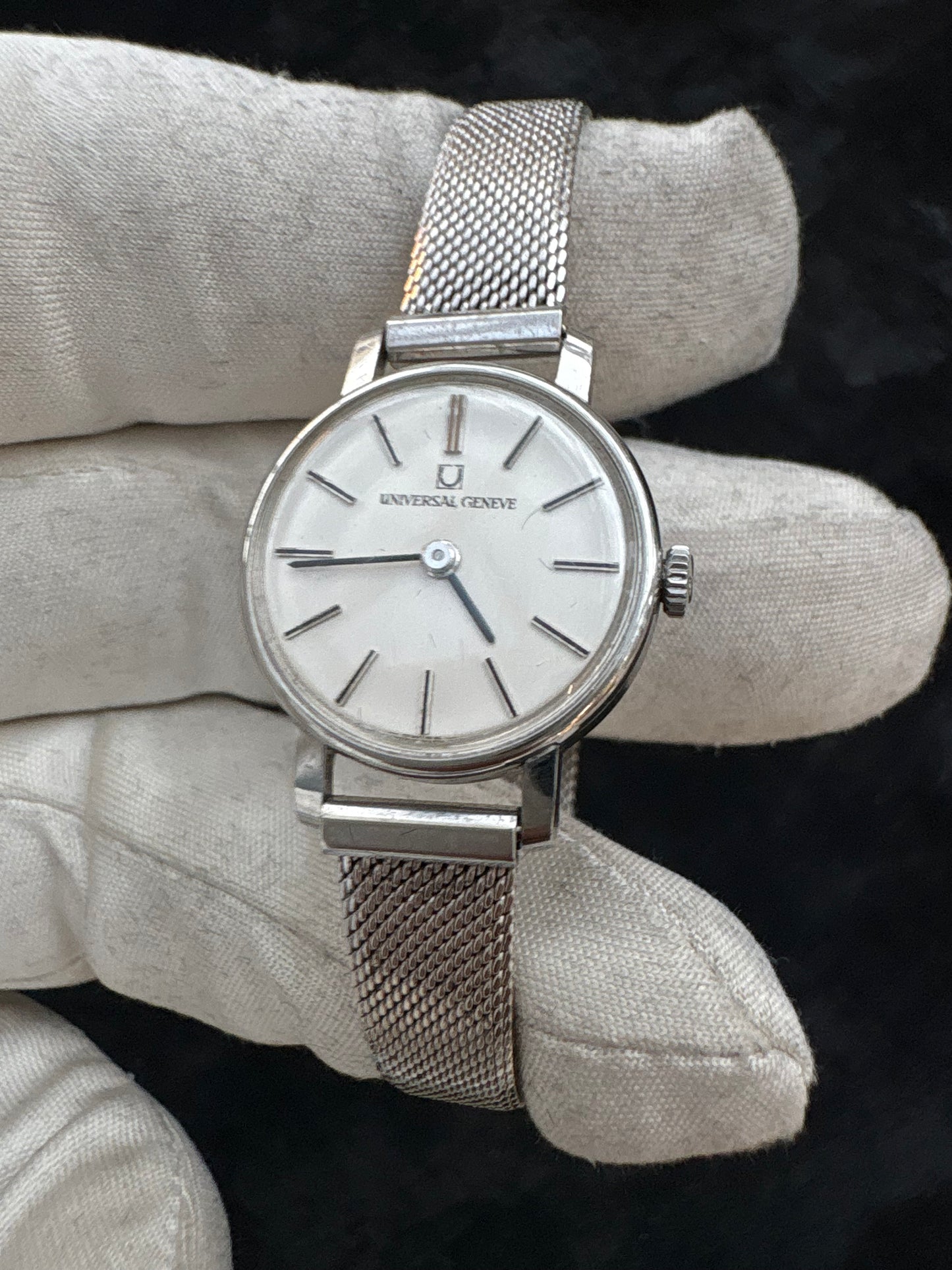 UNIVERSAL GENEVE LADIES MANUAL WINDING SWISS PRE-OWNED WATCH