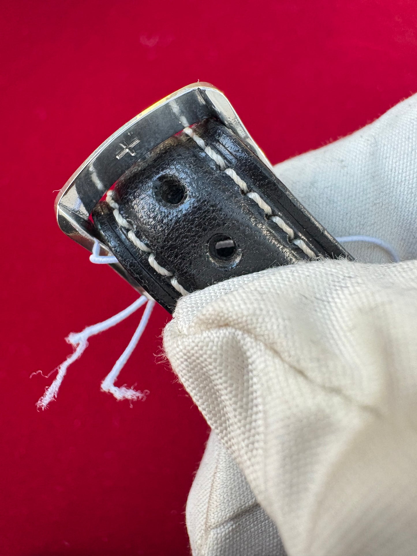 ZODIAC DIVER SWISS QUARTZ PREOWNED WATCH