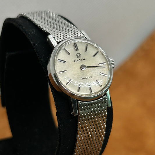 OMEGA LADIES VINTAGE MANUAL WINDING SWISS