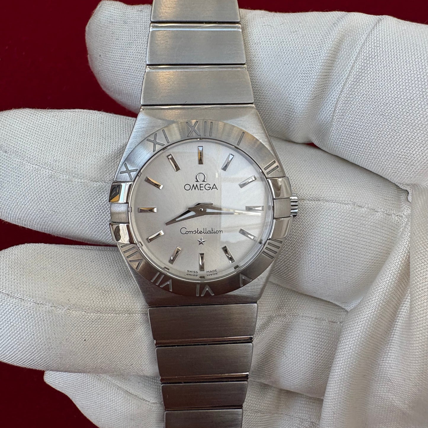 OMEGA CONSTELLATION LADIES YEAR2021 FULL SET SWISS QUARTZ PREOWNED WATCH