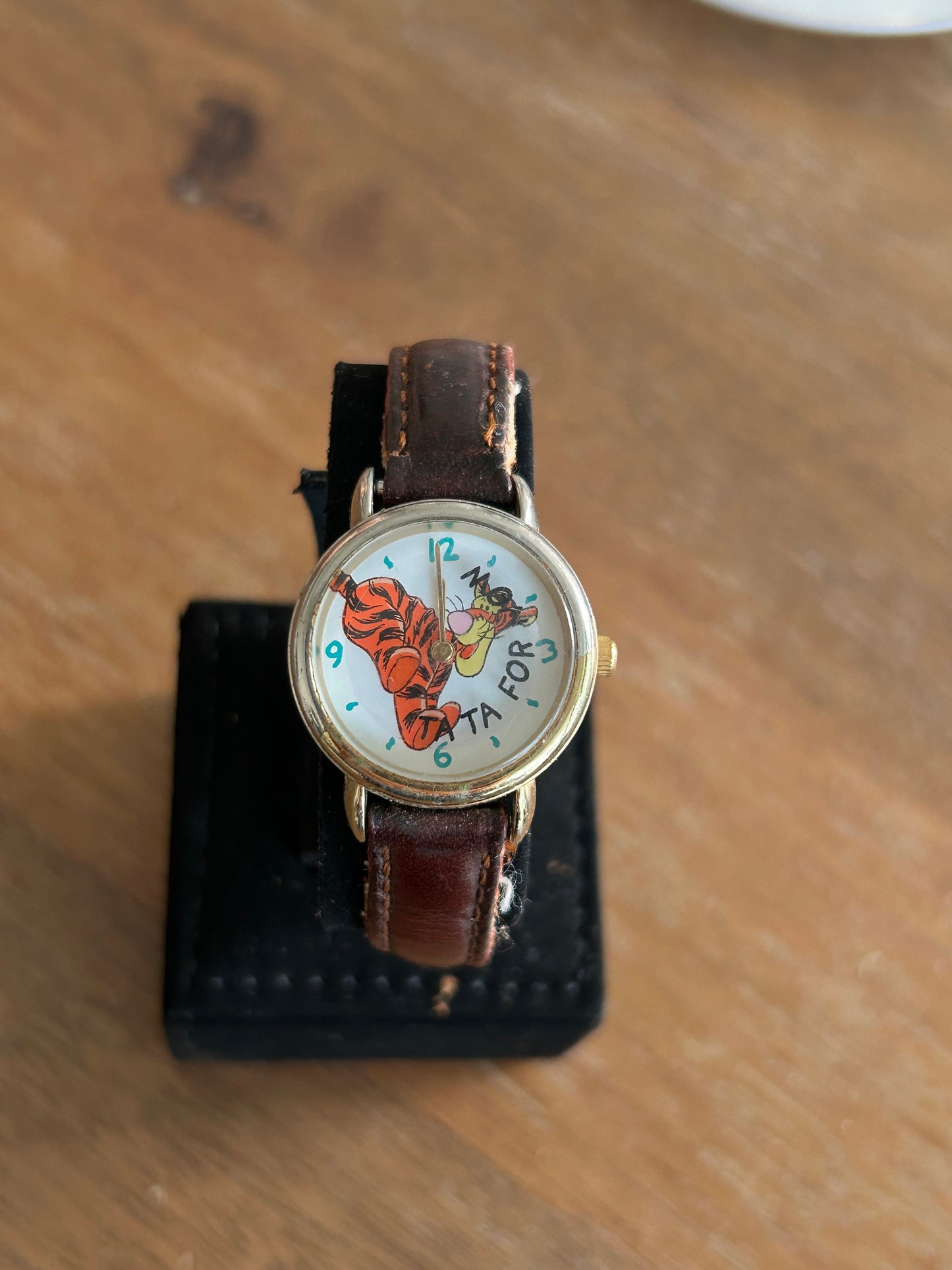 DISNEY'S TIGER WATCH QUARTZ CHINA