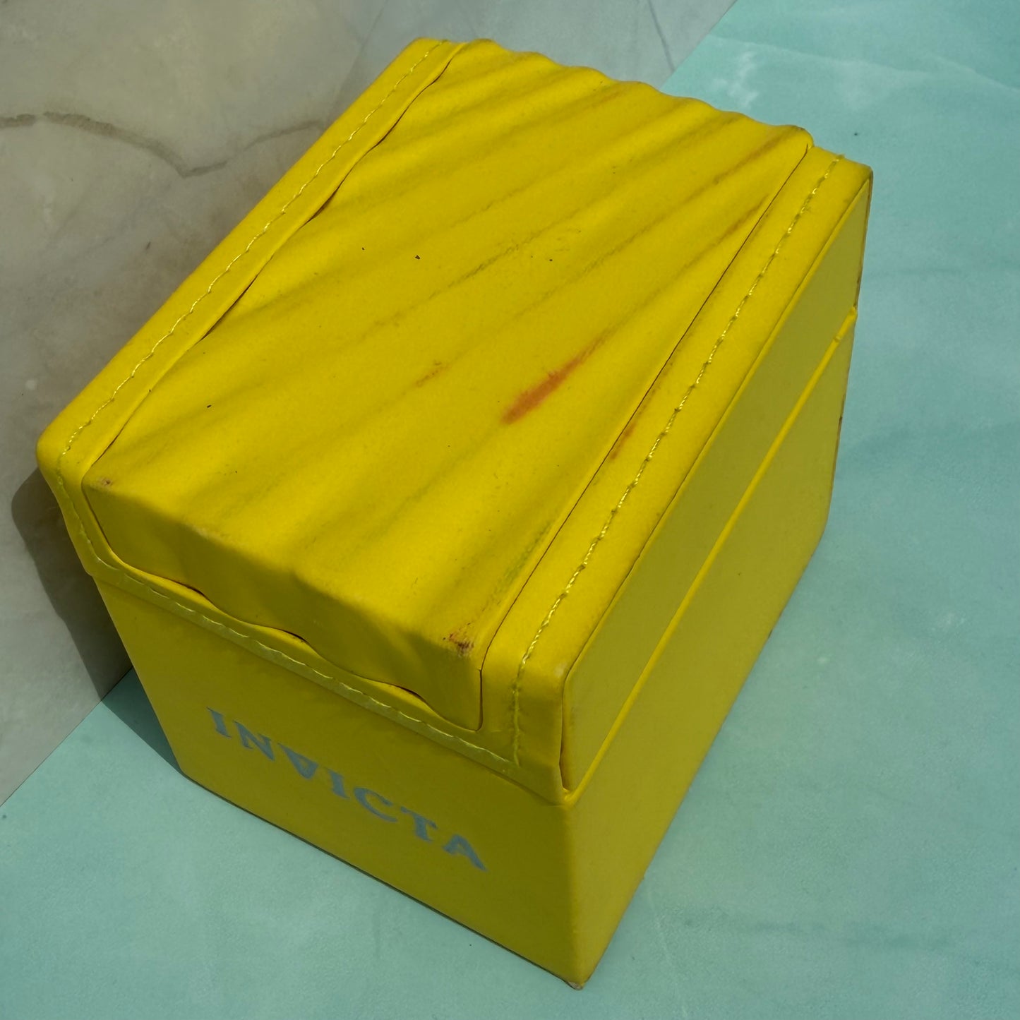 INVICTA ORIGINAL YELLOW WATCH BOX