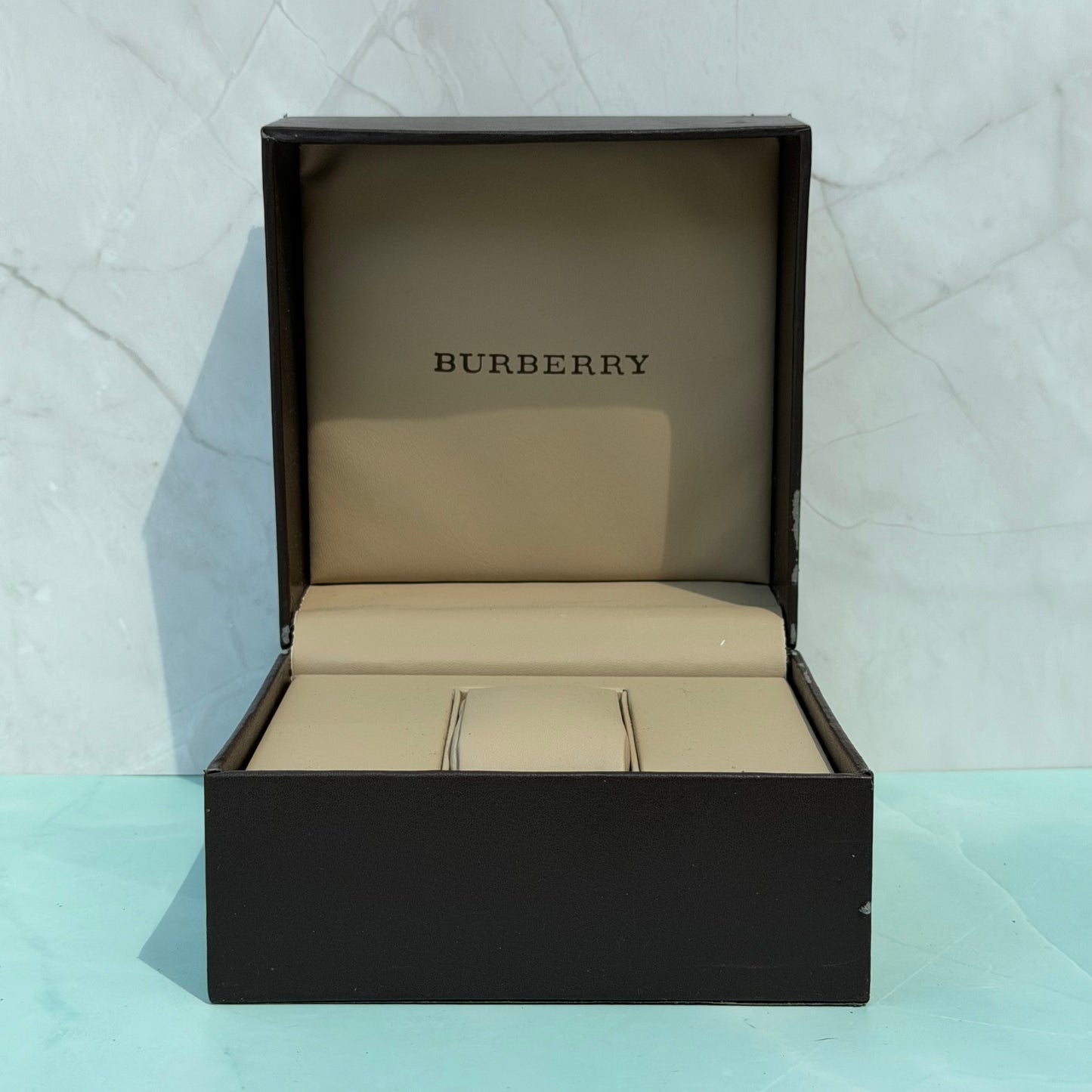 BURBERRY ORIGINAL WATCH PRESENTATION BOX WITH OUTER SLEEVE