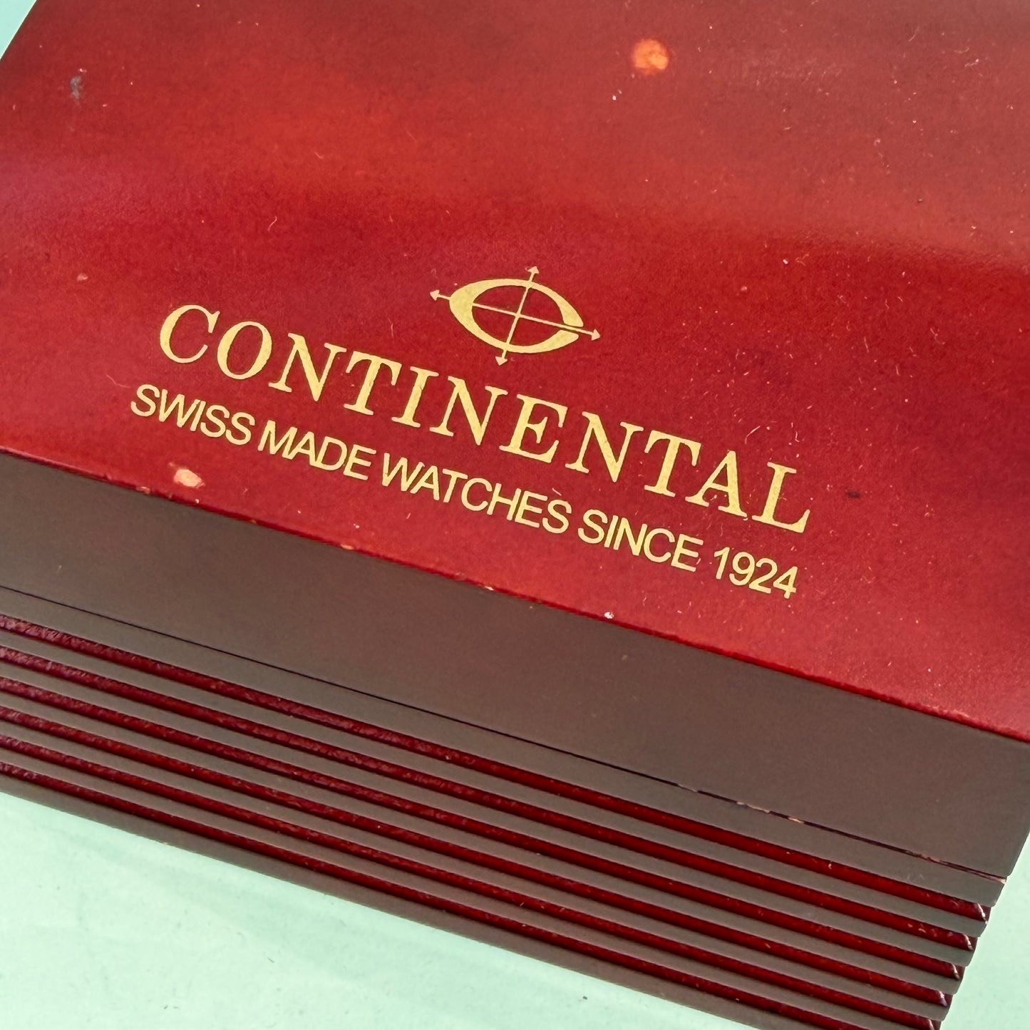 CONTINENTAL SWISS MADE WATCH PRESENTATION BOX RED WOOD FINISH