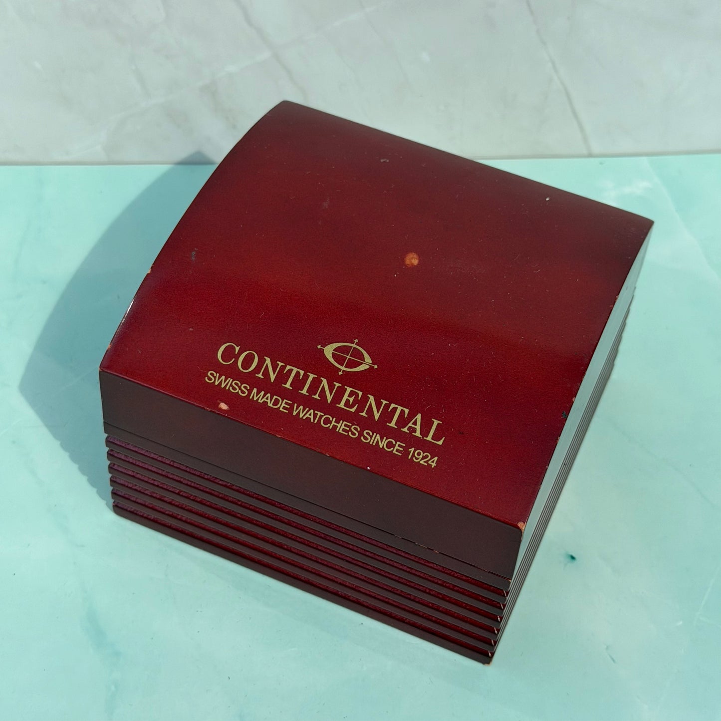 CONTINENTAL SWISS MADE WATCH PRESENTATION BOX RED WOOD FINISH