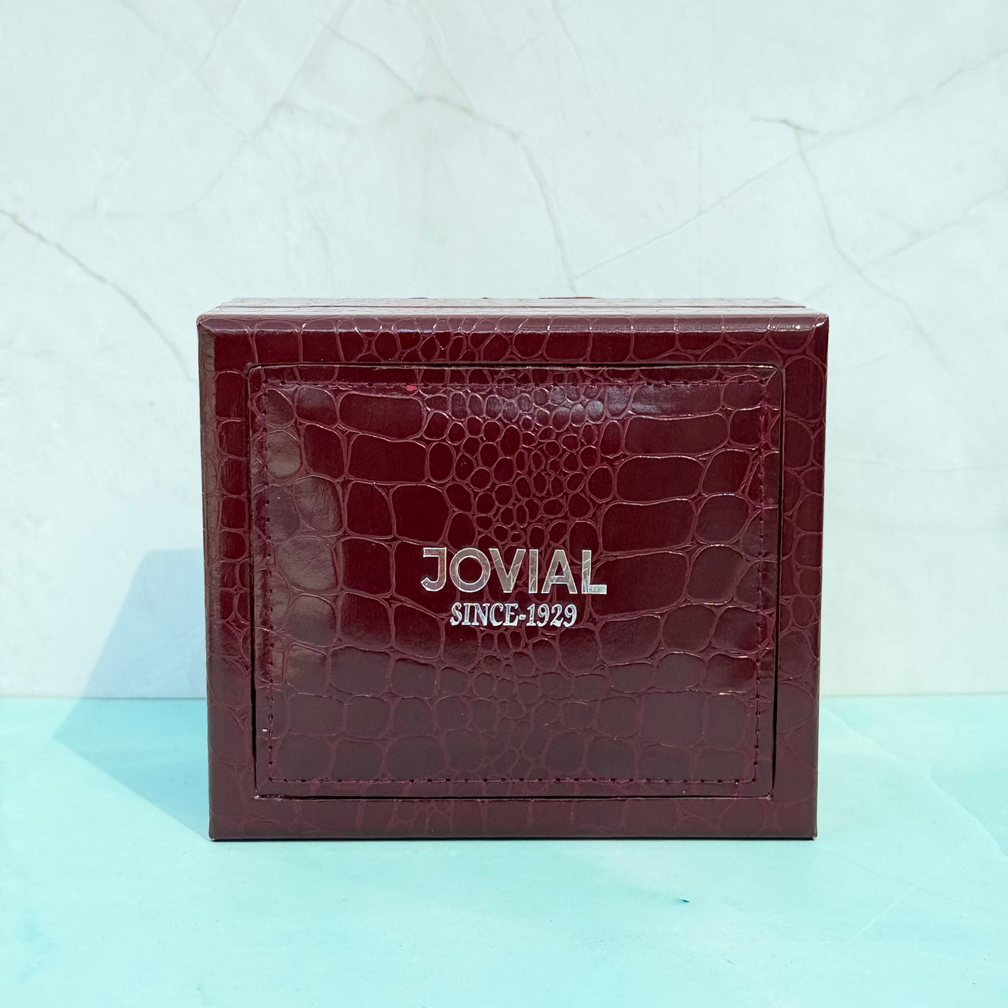 JOVIAL ORIGINAL BURGUNDY CROCODILE PATTERN WATCH PRESENTATION BOX