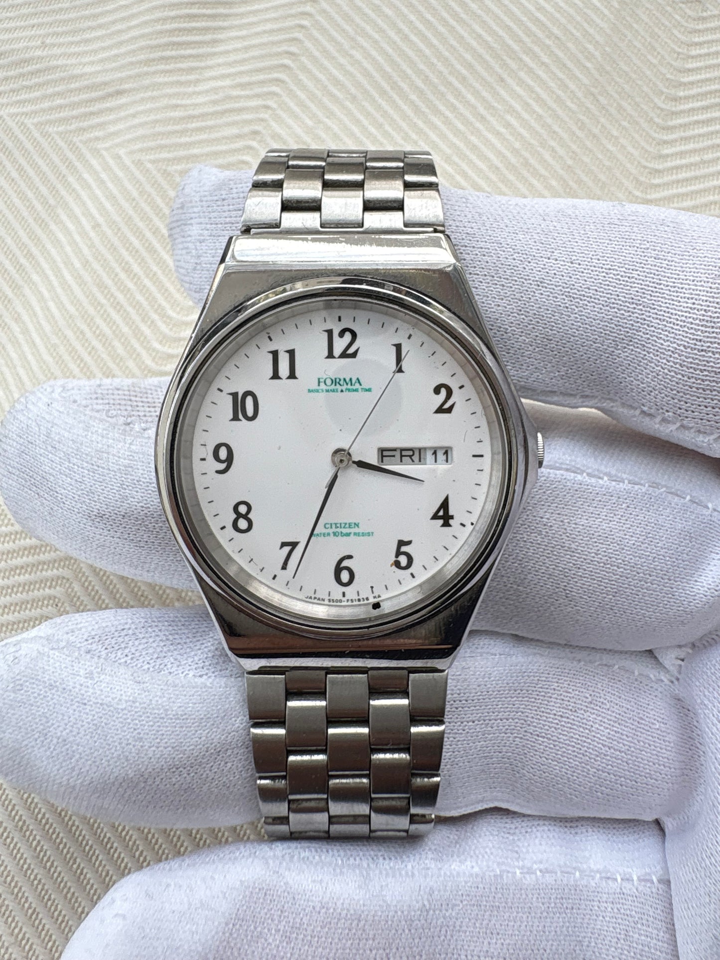 CITIZEN FORMA NEOVINTAGE 1990s QUARTZ PREOWNED JAPAN WATCH