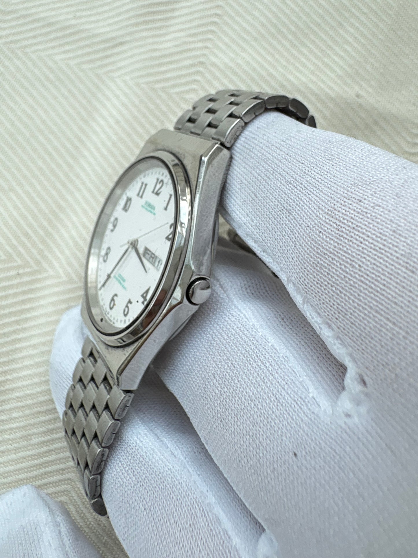 CITIZEN FORMA NEOVINTAGE 1990s QUARTZ PREOWNED JAPAN WATCH
