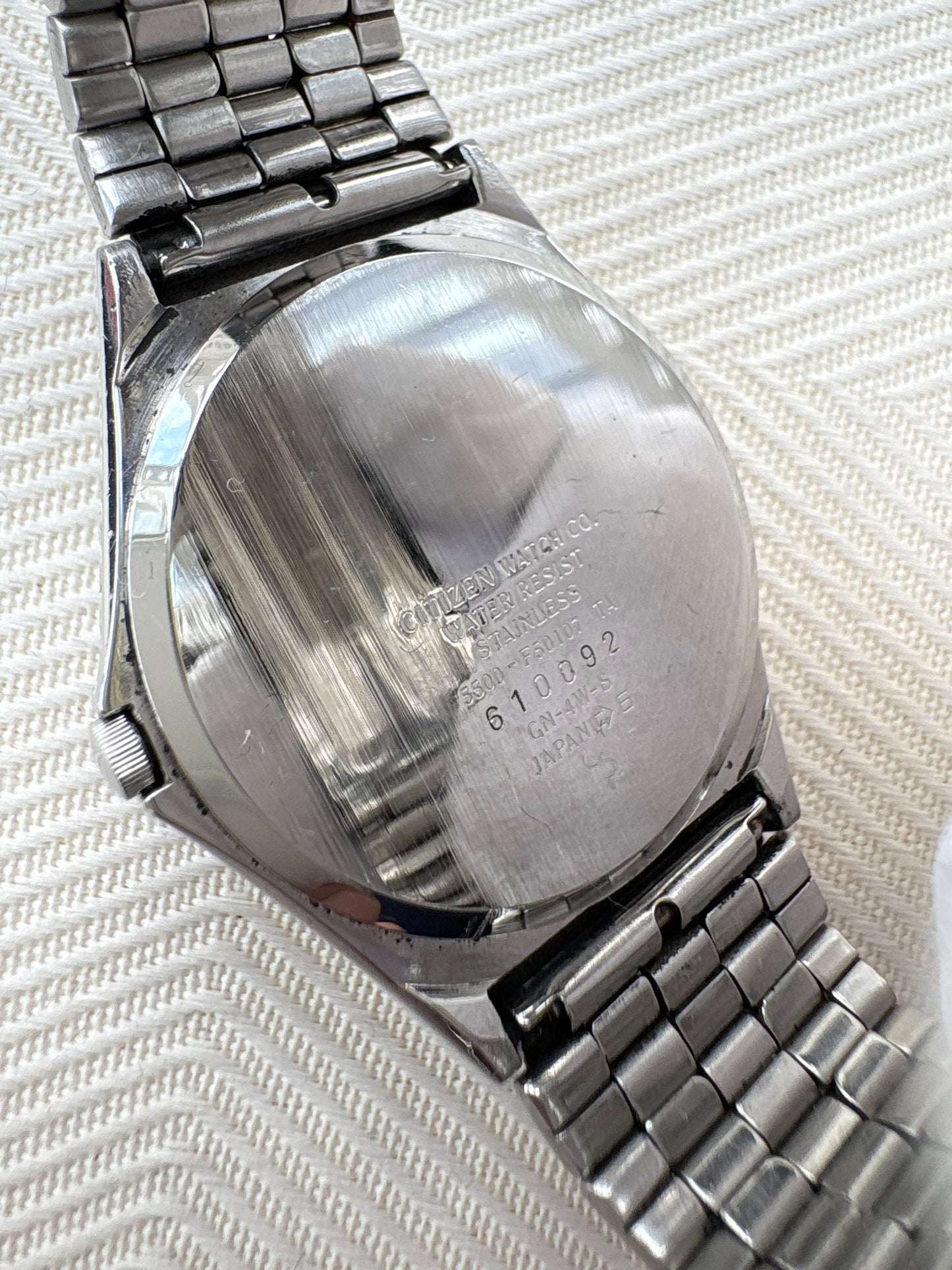 CITIZEN FORMA NEOVINTAGE 1990s QUARTZ PREOWNED JAPAN WATCH