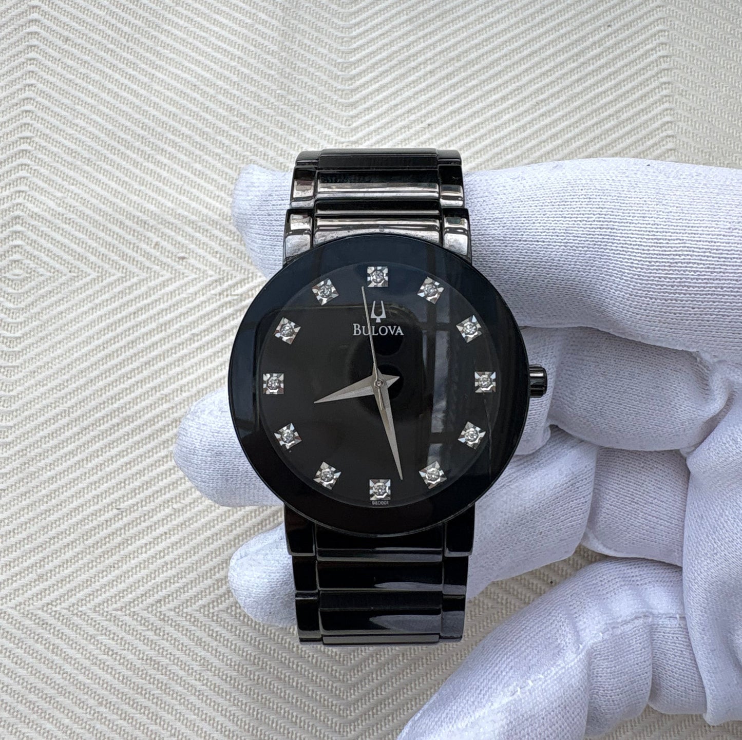 BULOVA UNISEX FULL CERAMIC BRACELET 1990s PREOWNED JAPAN WATCH