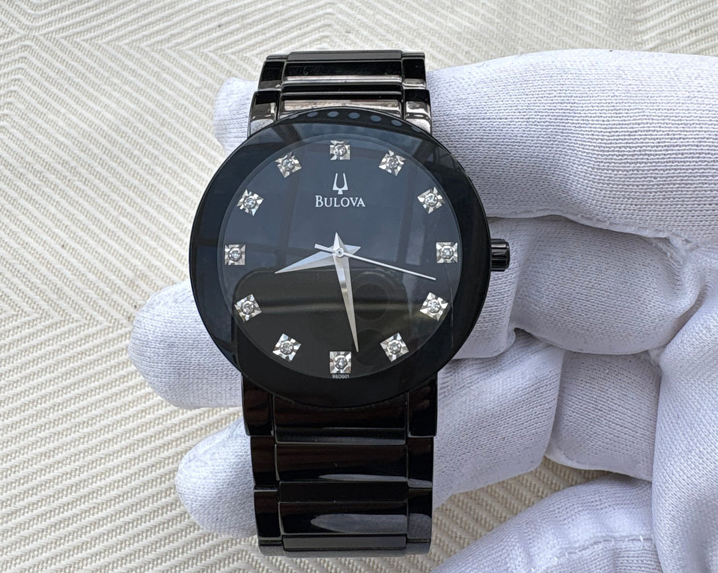 BULOVA UNISEX FULL CERAMIC BRACELET 1990s PREOWNED JAPAN WATCH