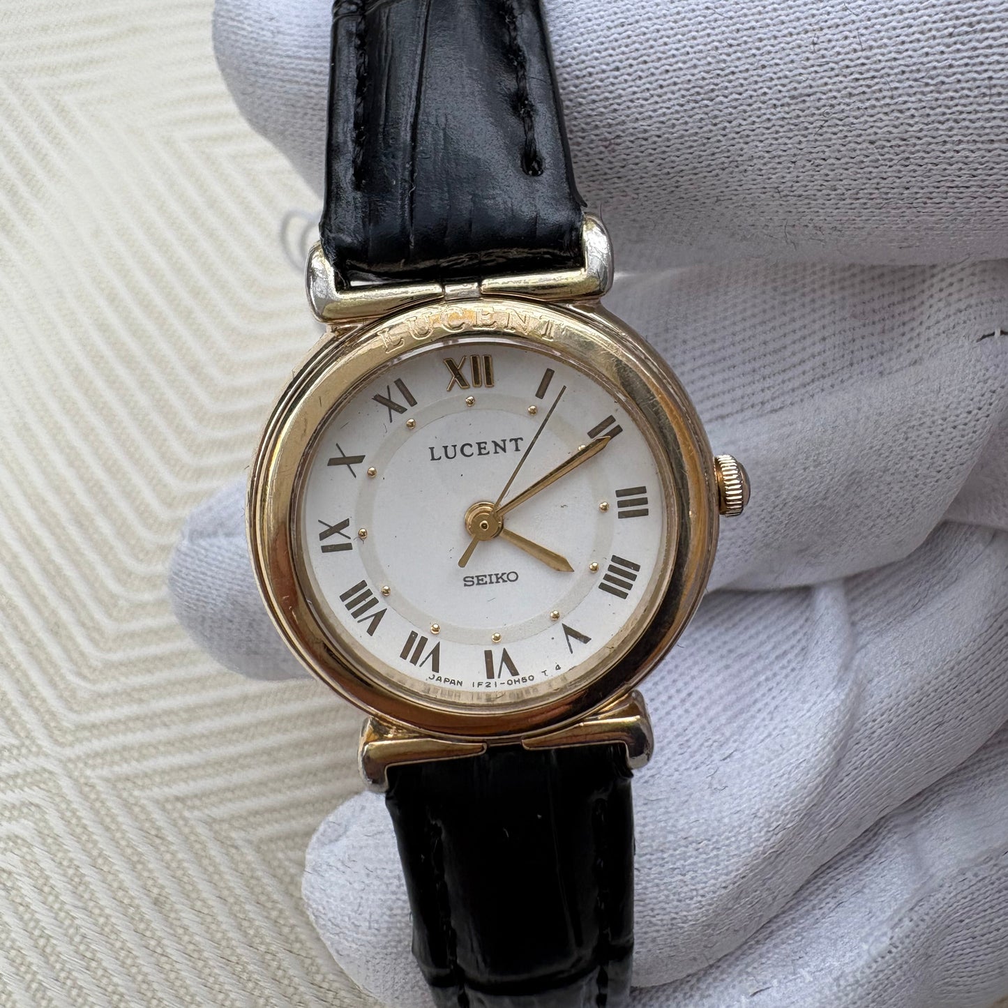 SEIKO LUCENT LADIES NEOVINTAGE 1990s QUARTZ JAPAN PREOWNED WATCH
