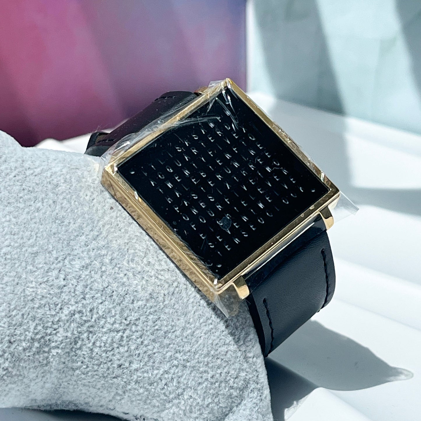 LED WORD CLOCK GOLD PLATED QUARTZ DESIGNER PRELOVED WATCH