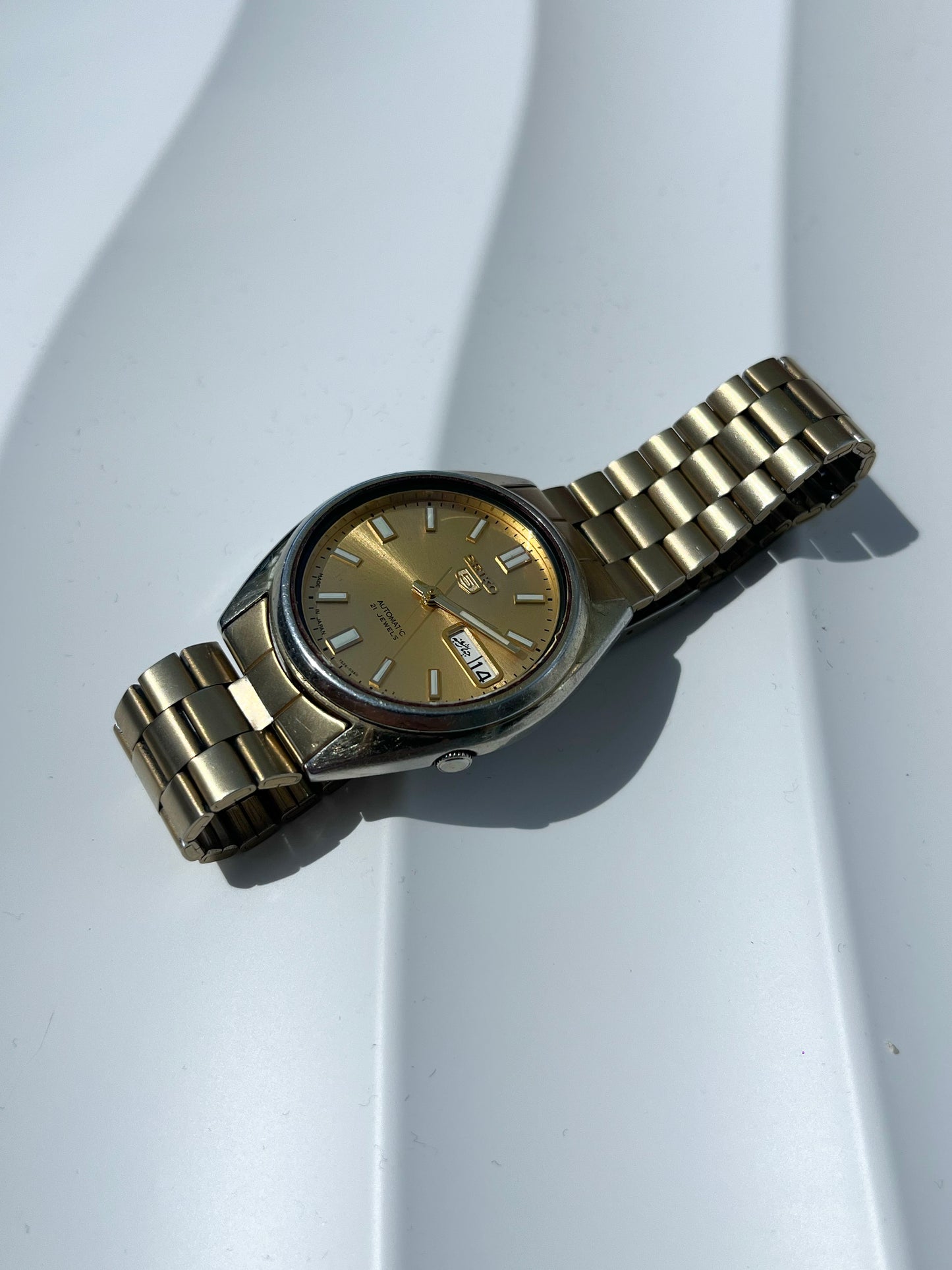 SEIKO TWO-TONE STEEL QUARTZ JAPAN PRELOVED WATCH