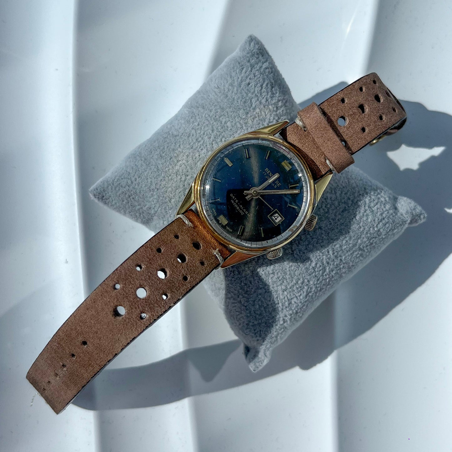 BENYAR GOLD PLATED AUTOMATIC JAPAN PRELOVED WATCH