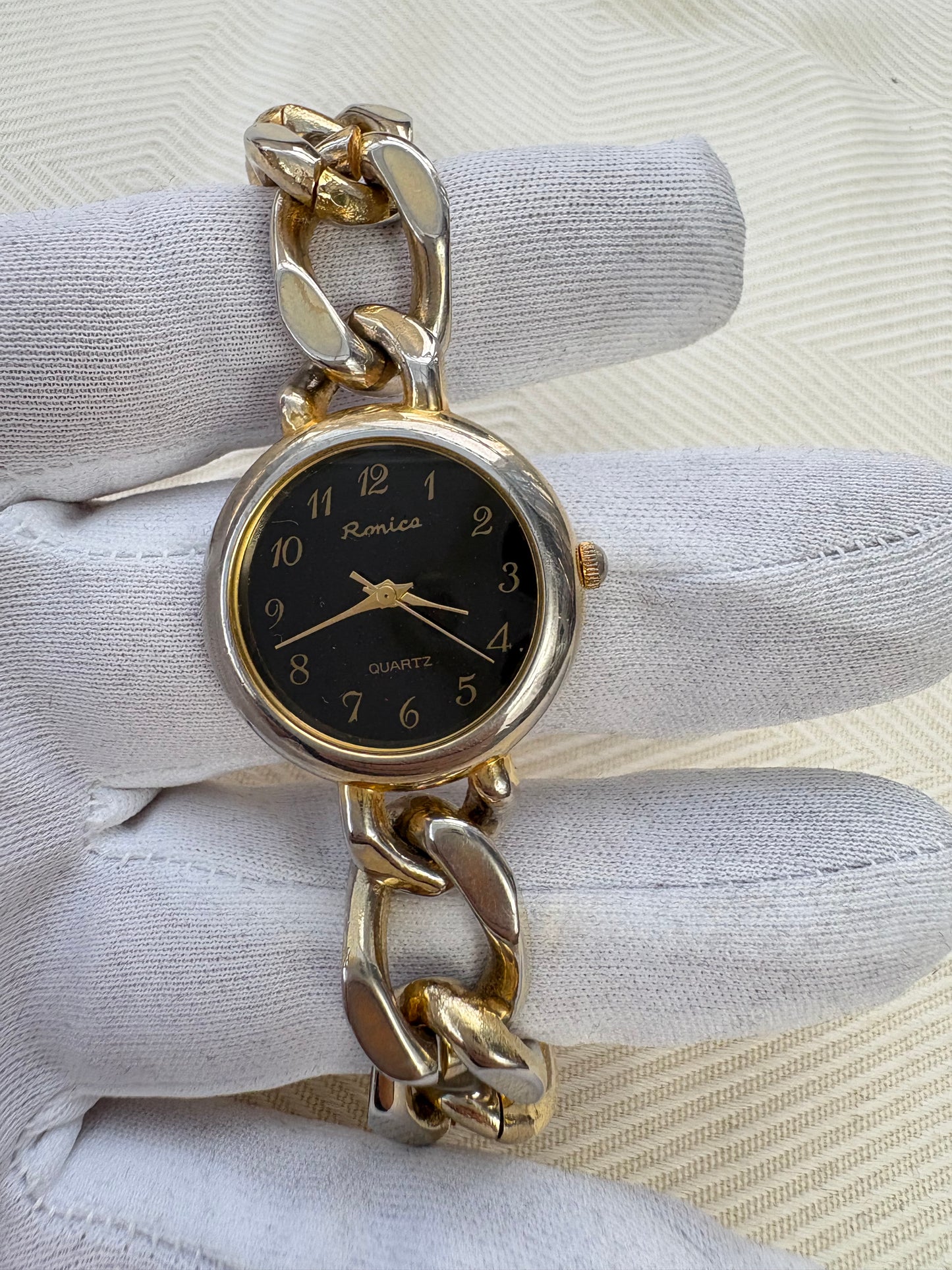RONICA LADIES STUNNING BRACELET 1990s QUARTZ JAPAN PREOWNED WATCH