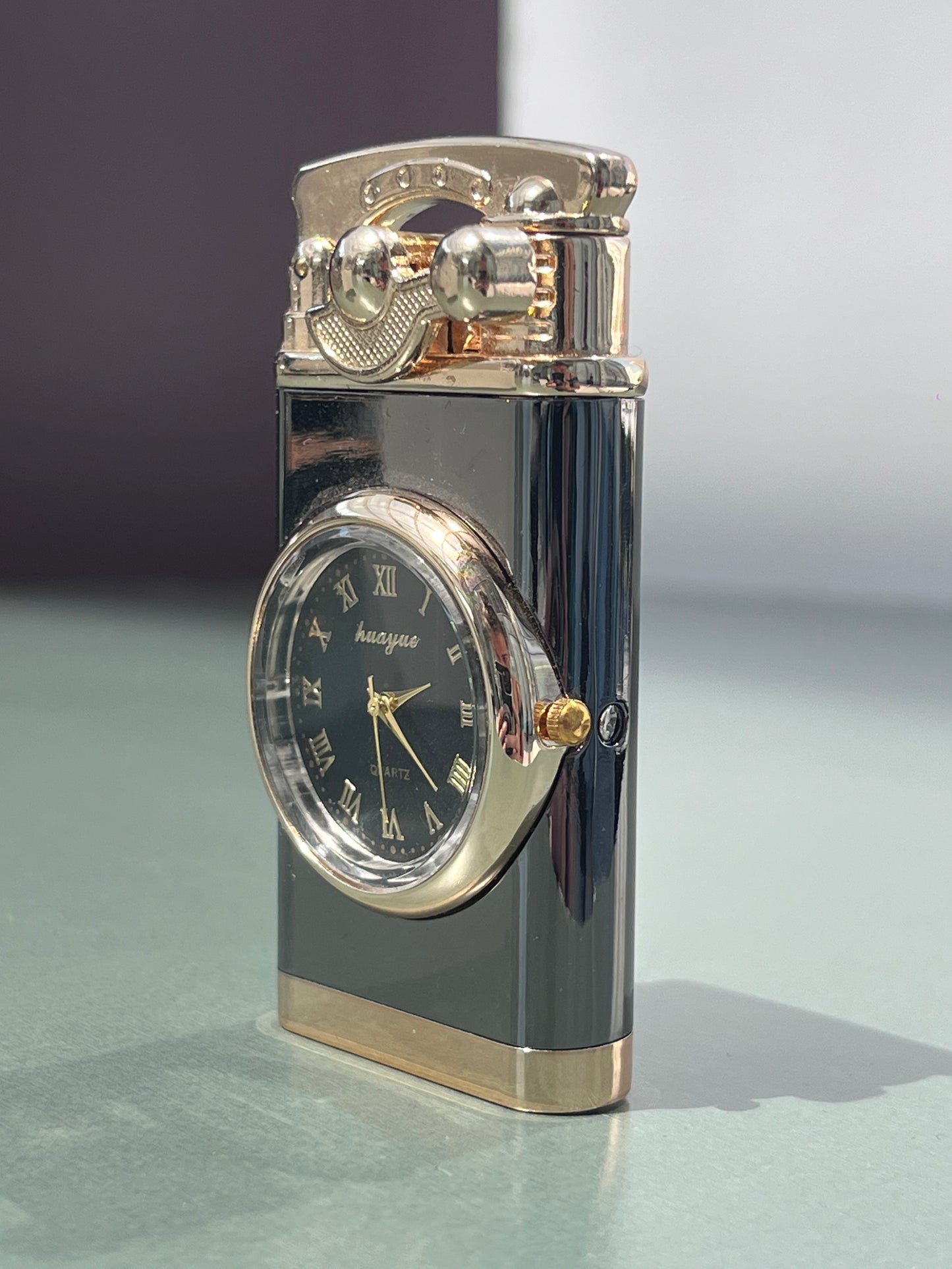 HUAYUE LIGHTER CLOCK QUARTZ FASHION BRAND NEW TABLE WATCH