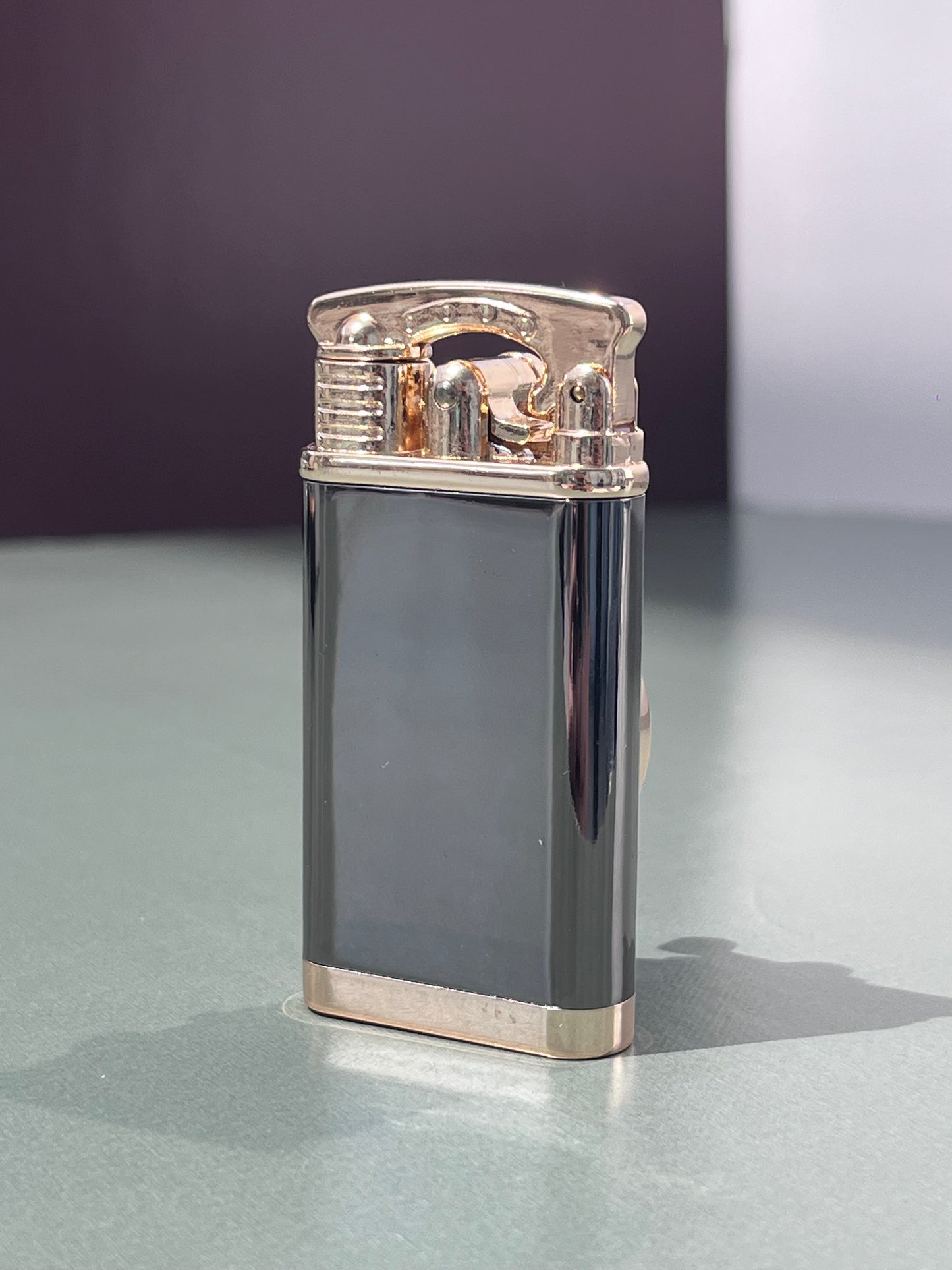 HUAYUE LIGHTER CLOCK QUARTZ FASHION BRAND NEW TABLE WATCH