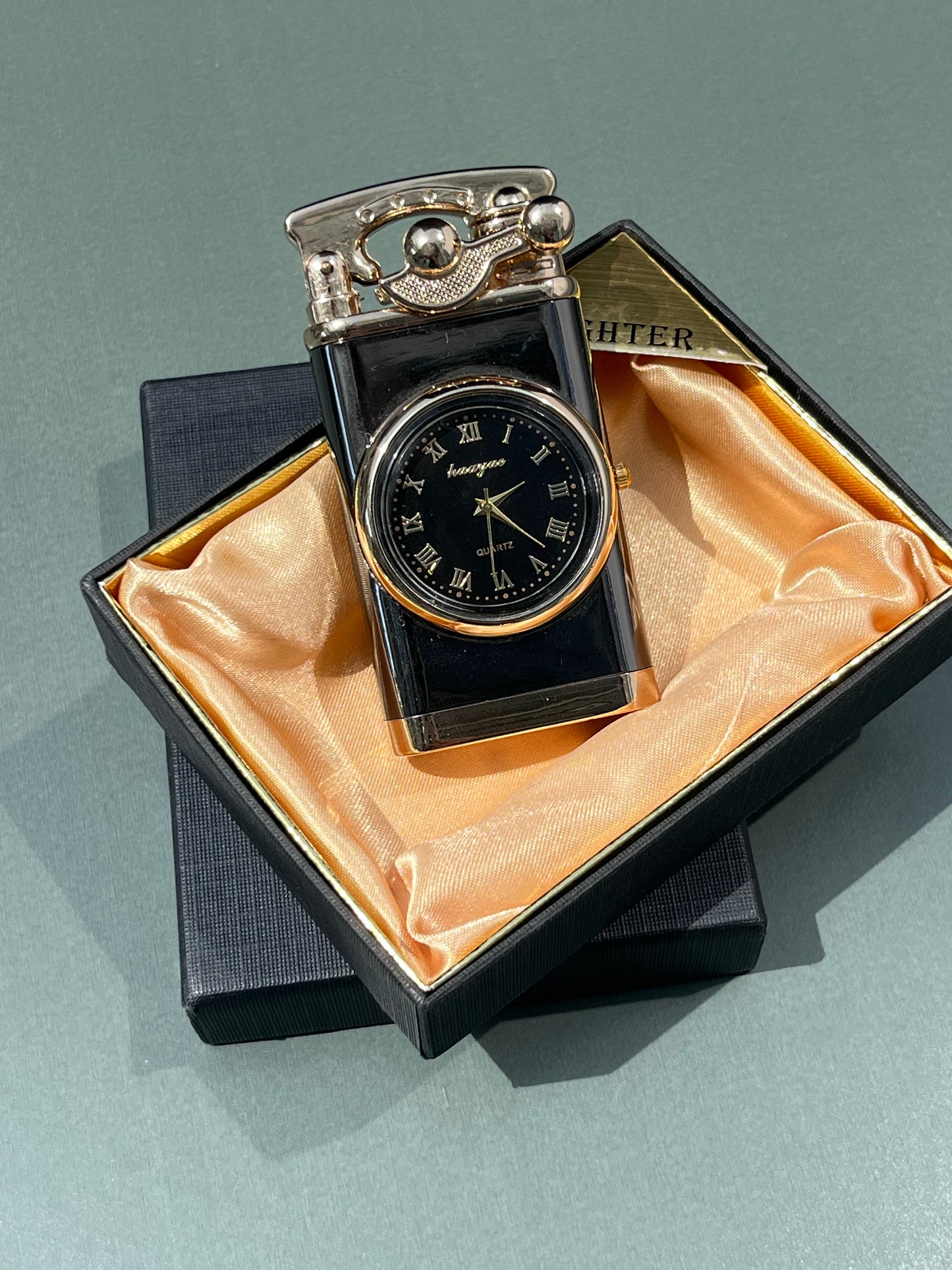 HUAYUE LIGHTER CLOCK QUARTZ FASHION BRAND NEW TABLE WATCH