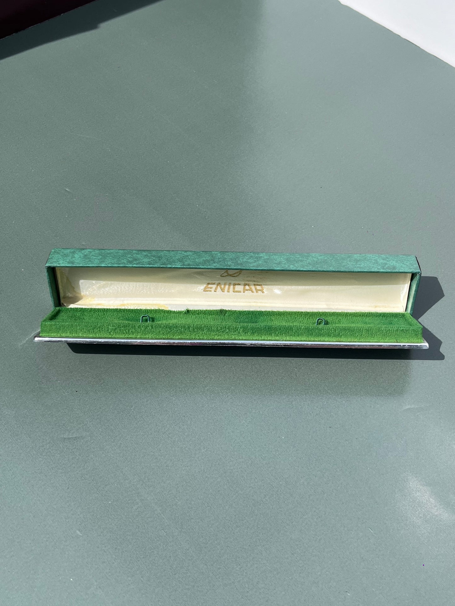 BOX