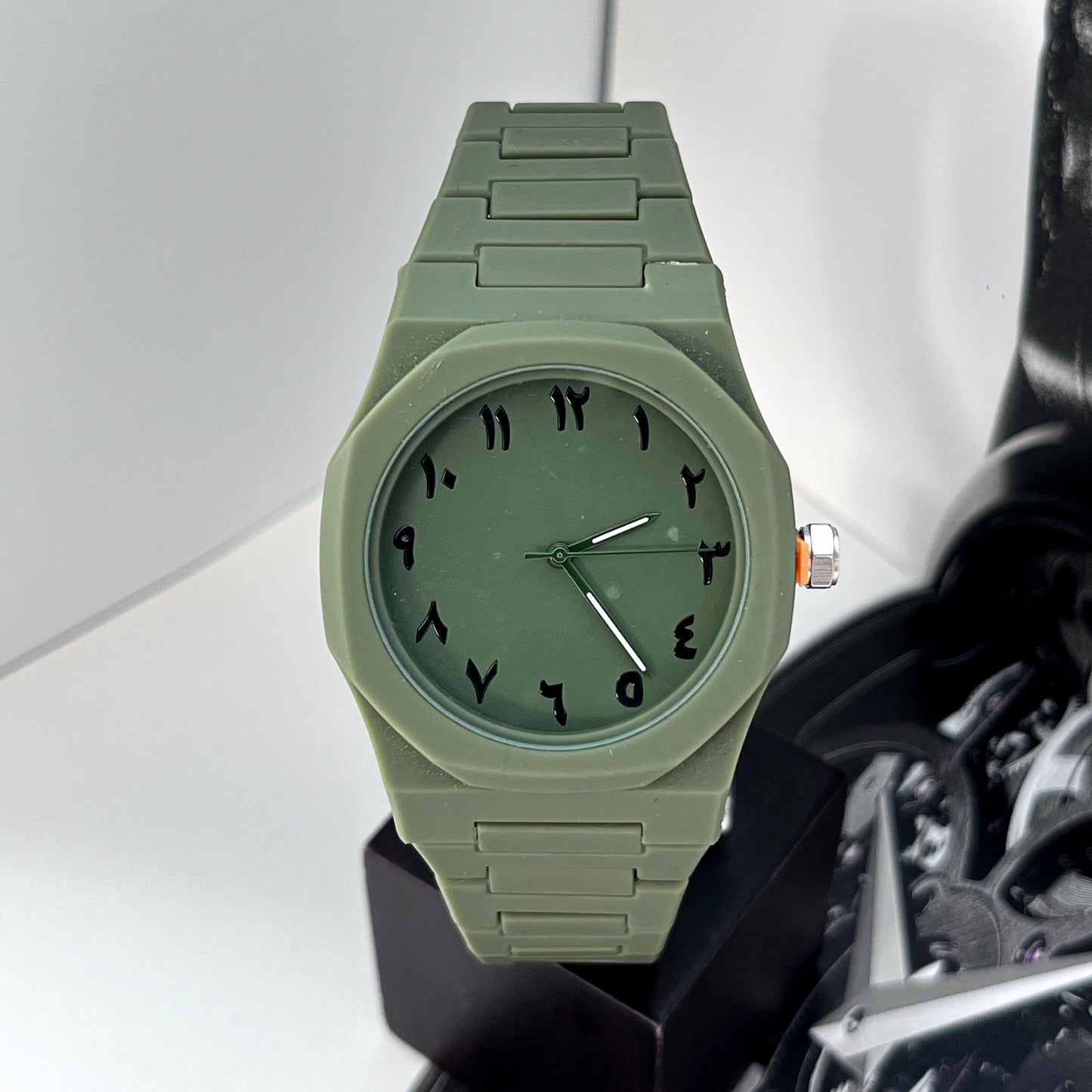 OLIVE GREEN ARABIC DIAL QUARTZ NEVER USED WATCH