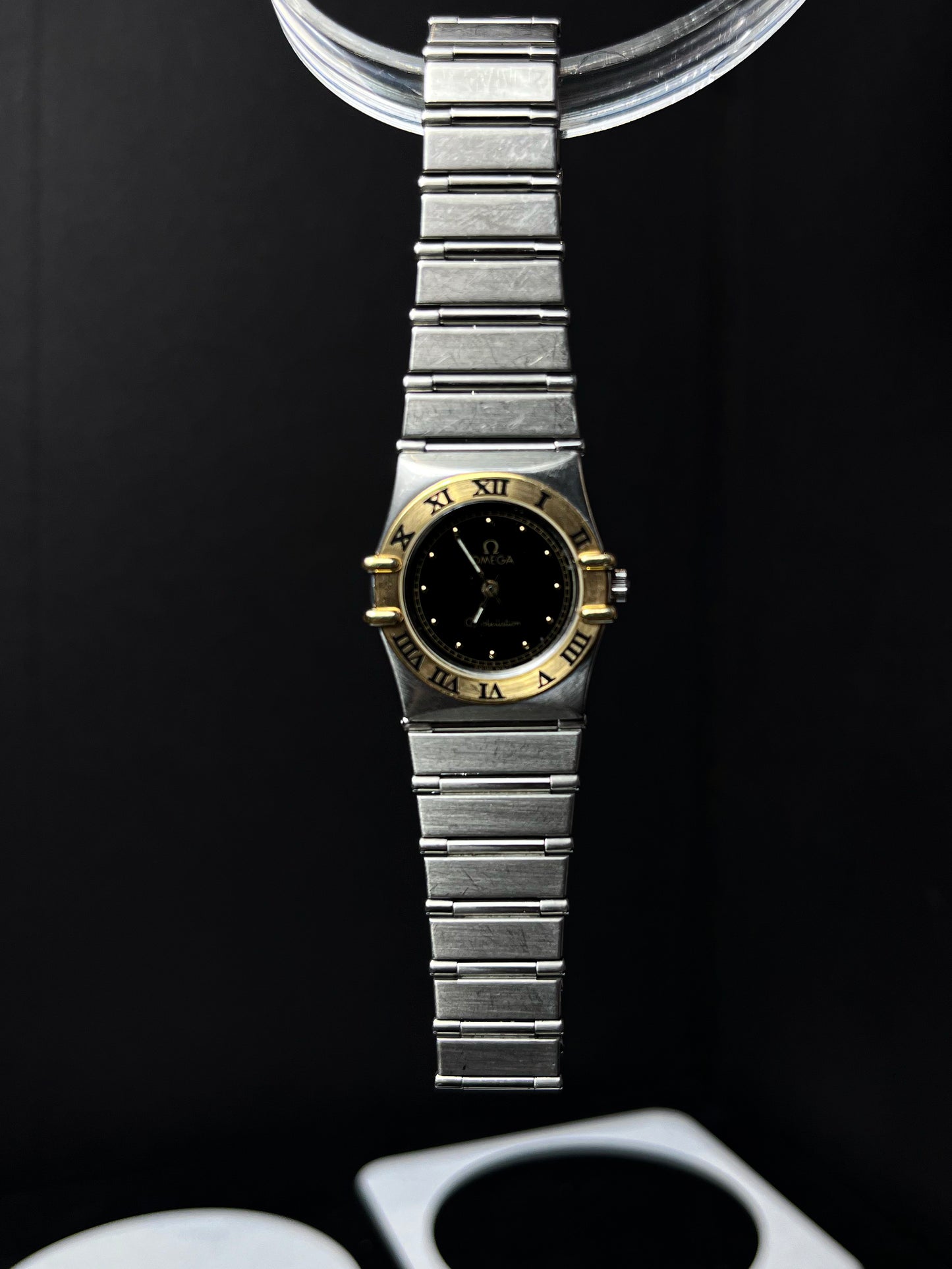 OMEGA CONSTELLATION LADIES 18K SOLID GOLD BEZEL PRELOVED SWISS QUARTZ WATCH